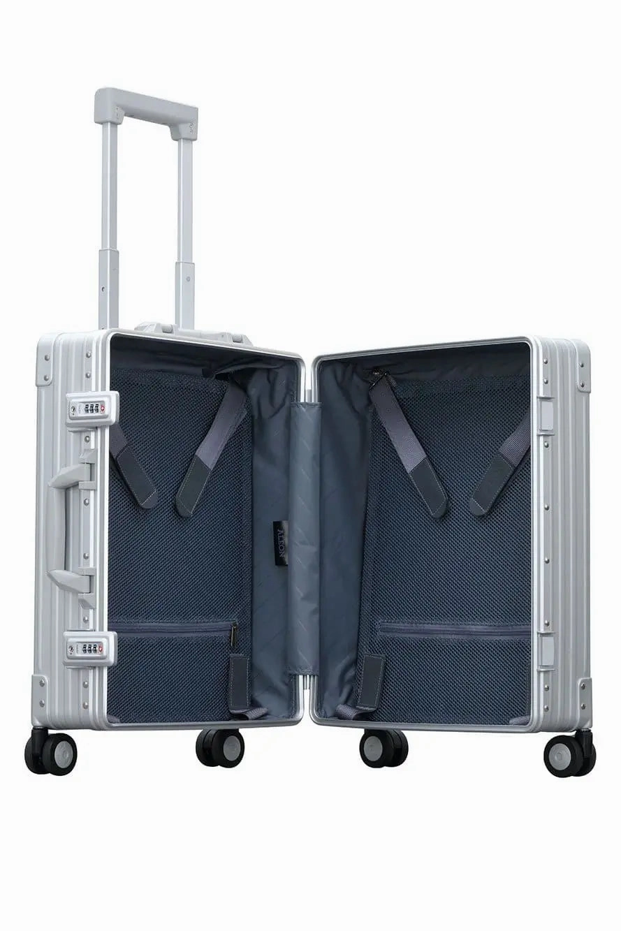 21" Aluminum Classic Carry On Spinner