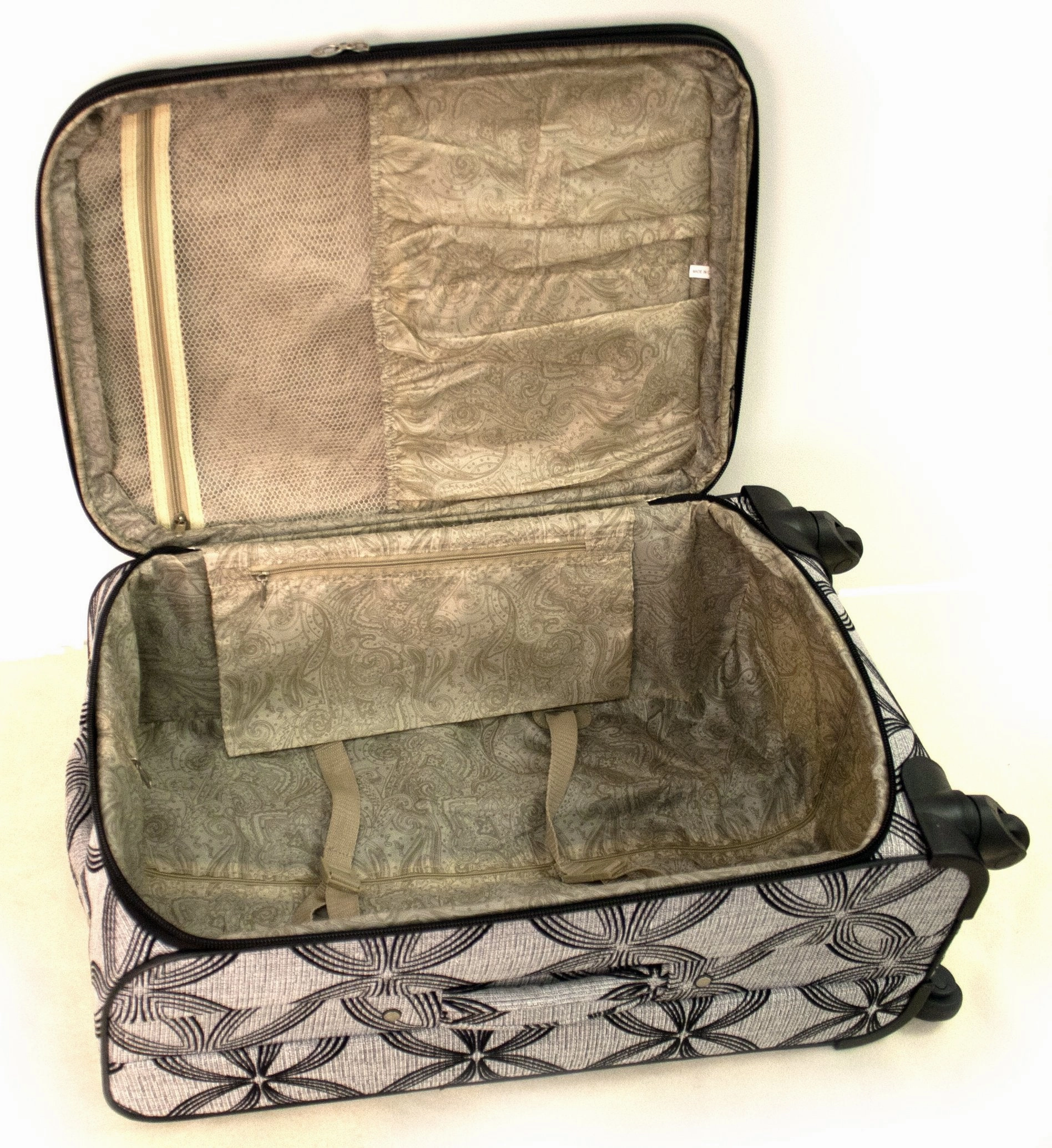 American Flyer Silver Clover 5 Piece Set 4-Wheel Luggage Sets