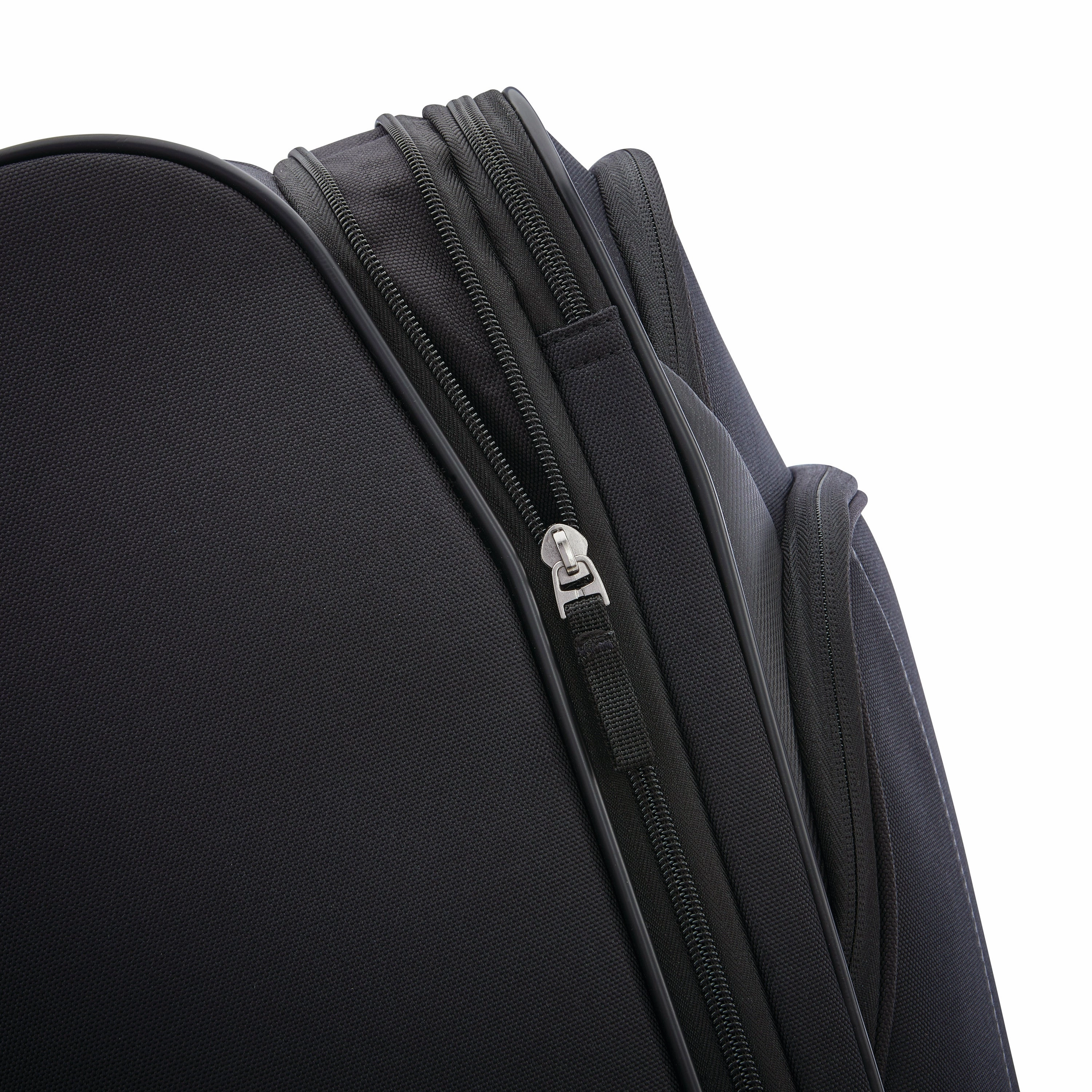 American Tourister 4 KIX 2.0 Softside Spinner Luggage, 24 Inch Checked Medium