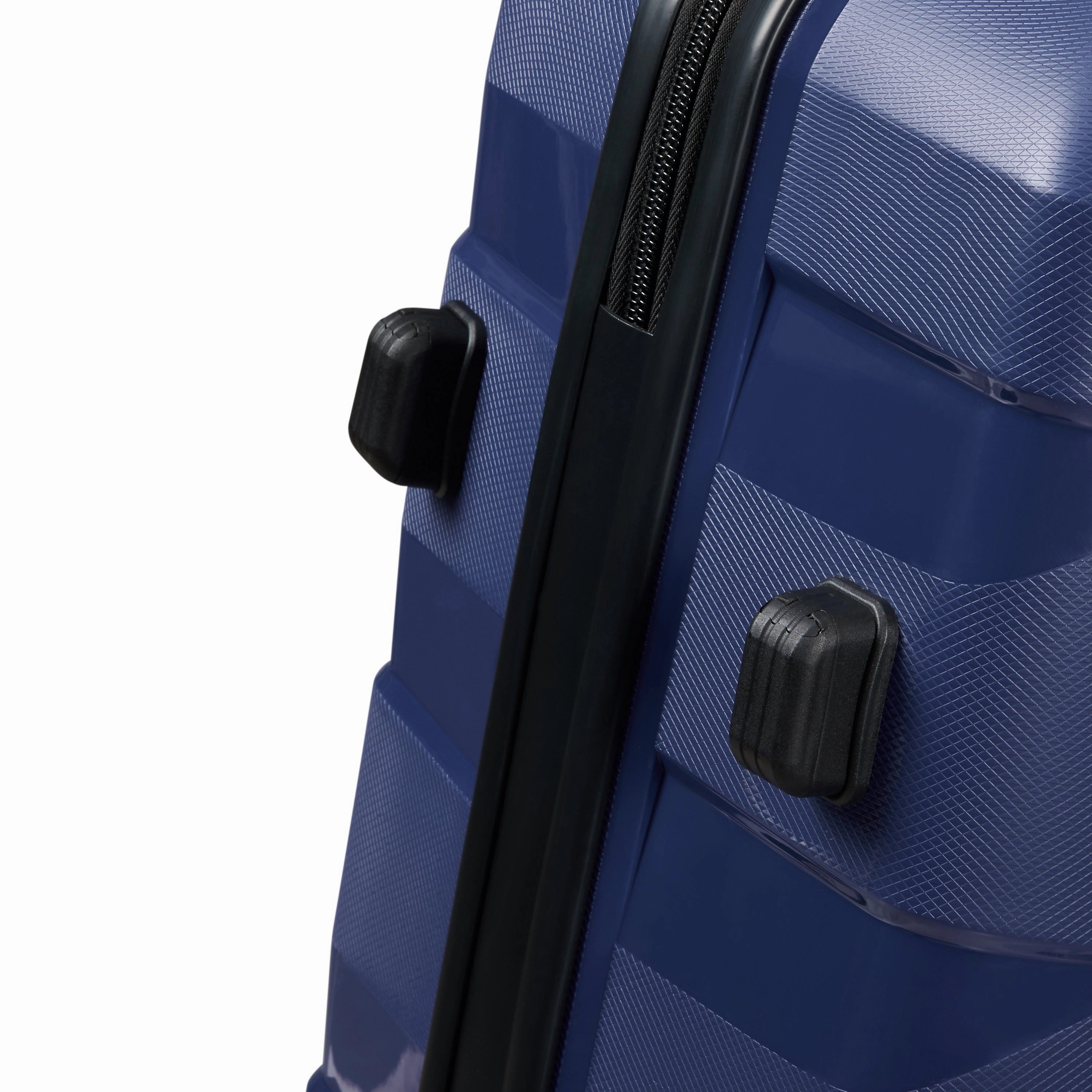 American Tourister Air Move Spinner Carry-On Luggage