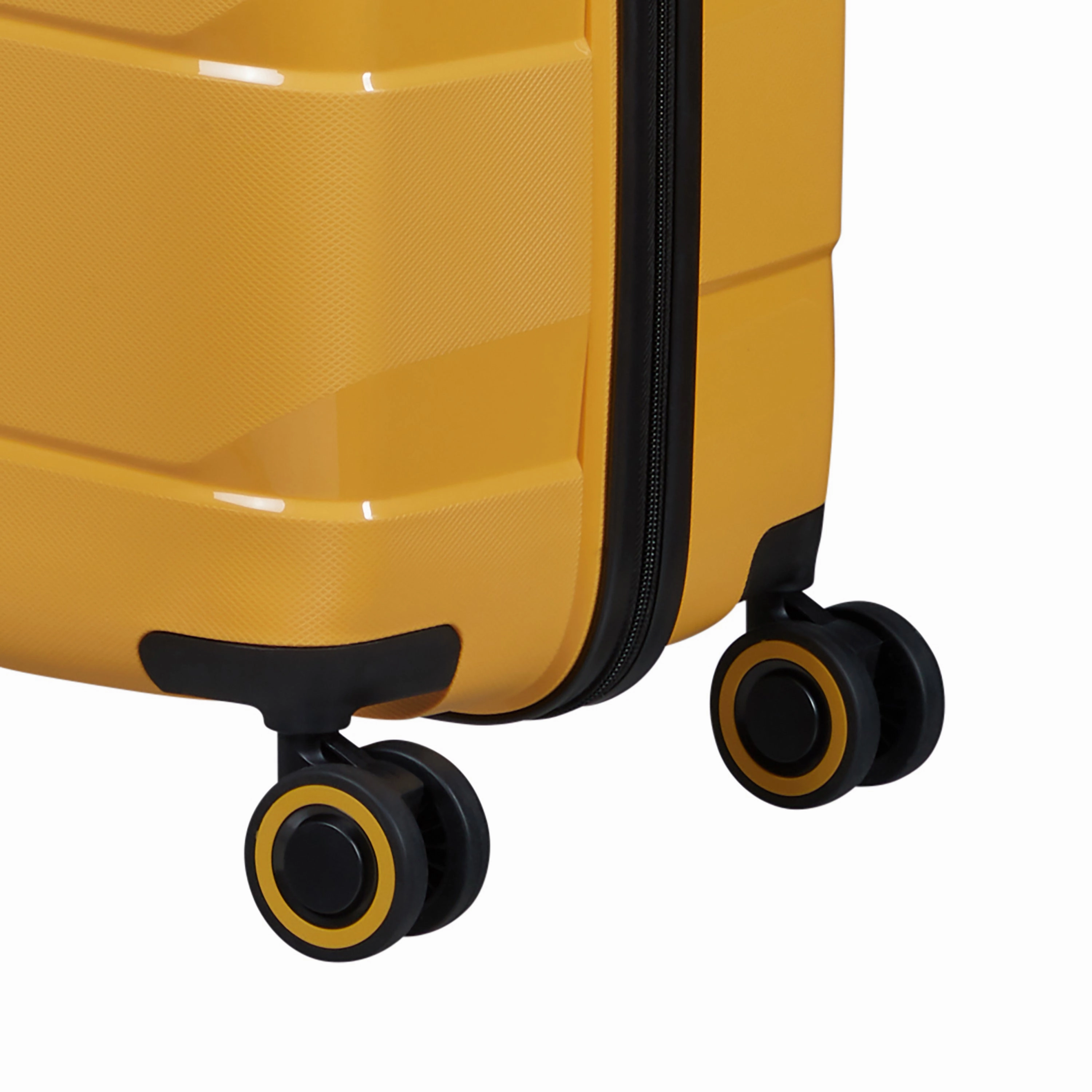 American Tourister Air Move Spinner Carry-On Luggage