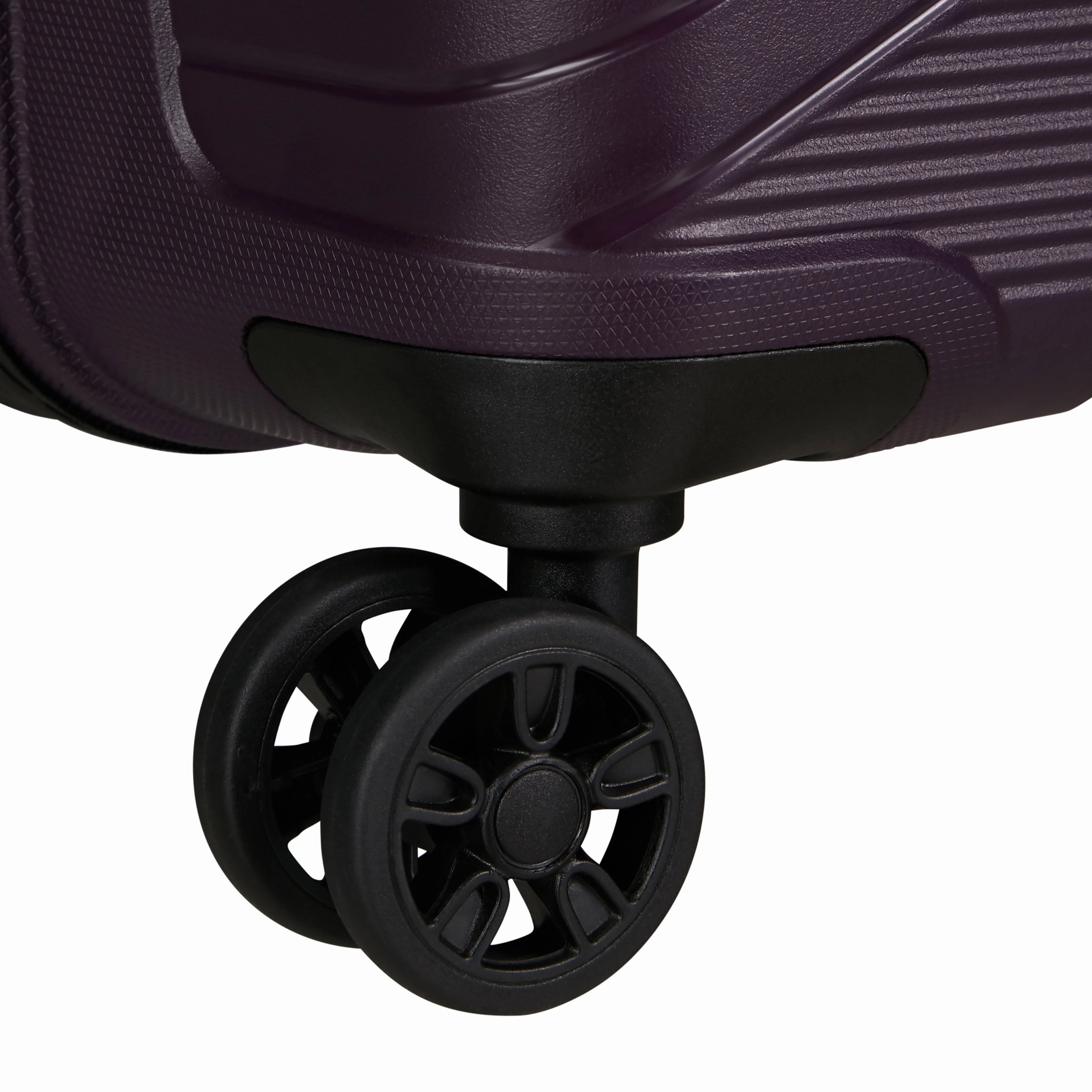 American Tourister Airconic Spinner Medium Luggage