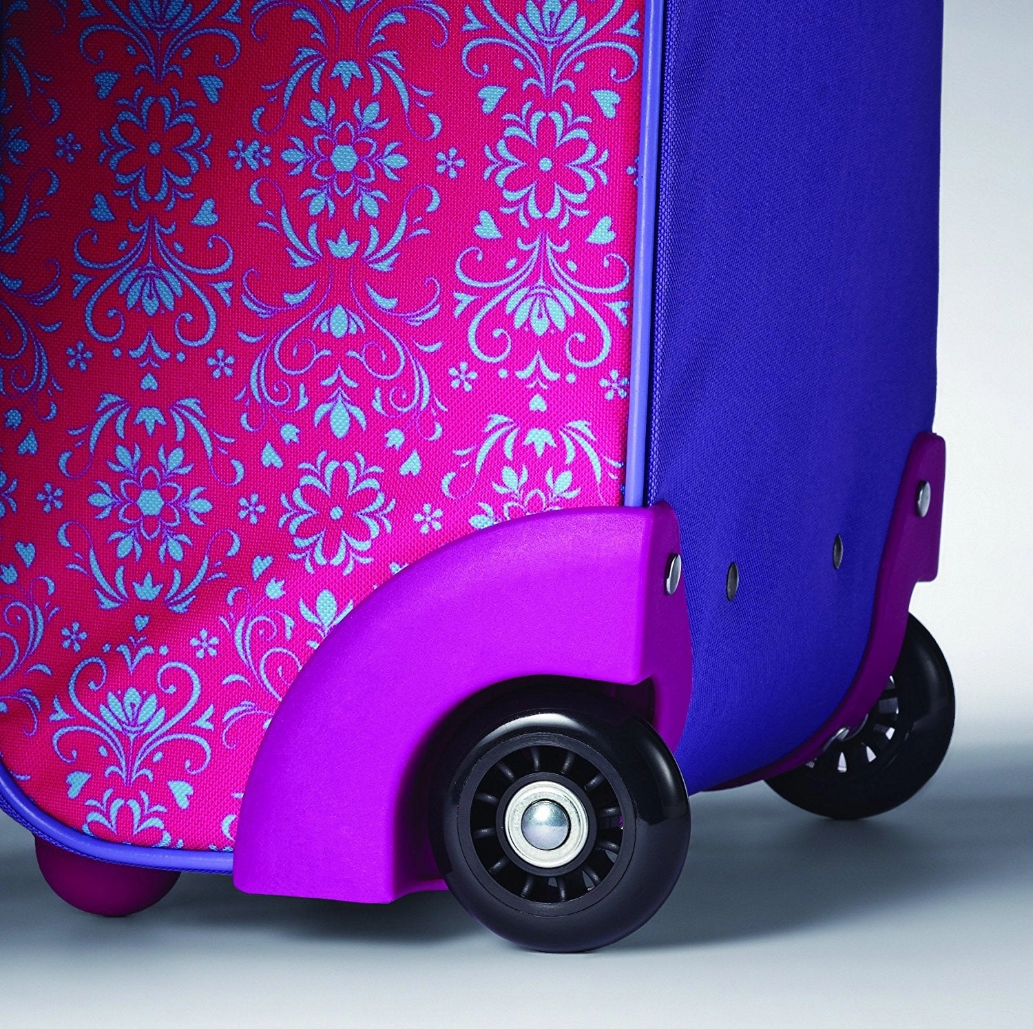 American Tourister Disney Kids' 18" Softside Upright