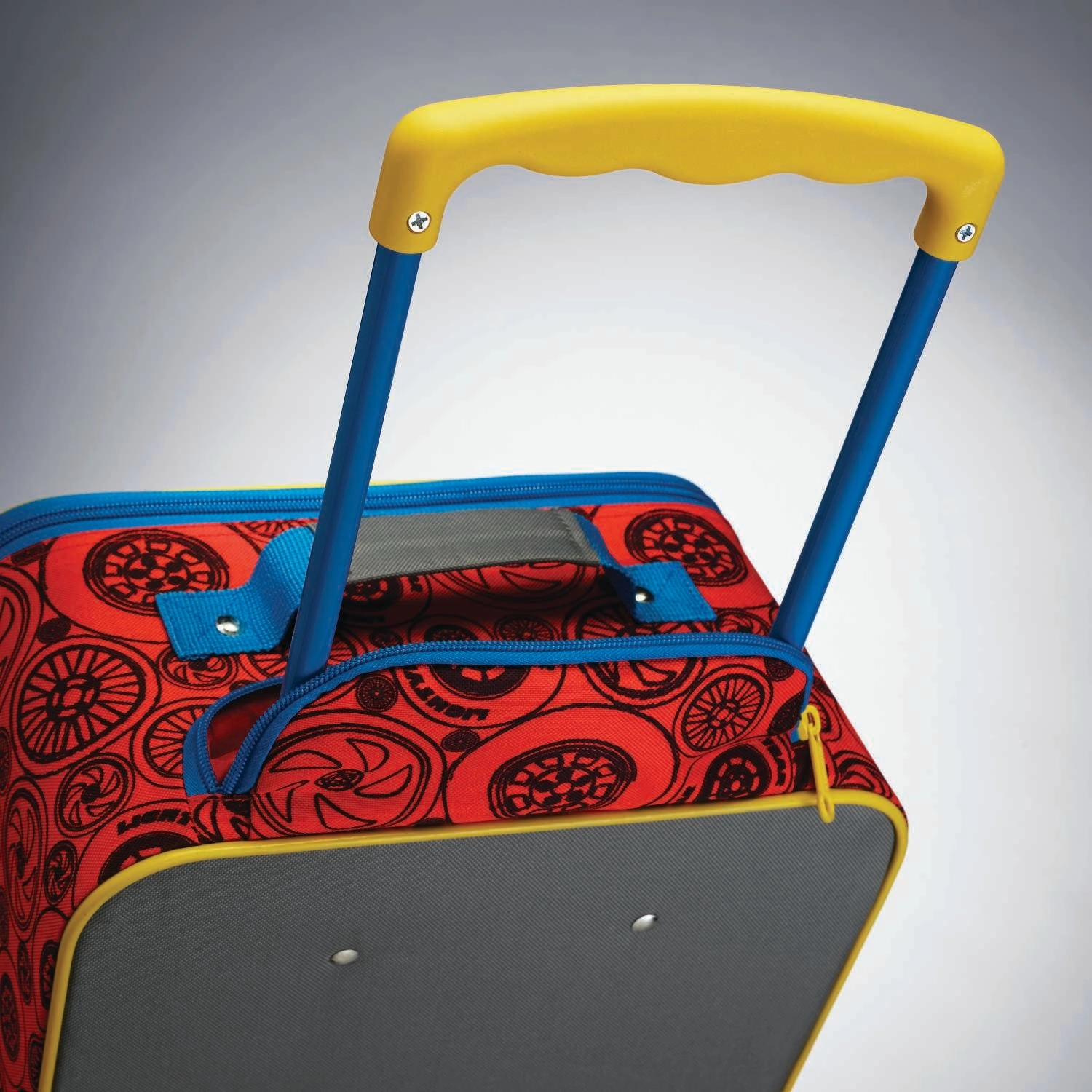 American Tourister Disney Kids' 18" Softside Upright