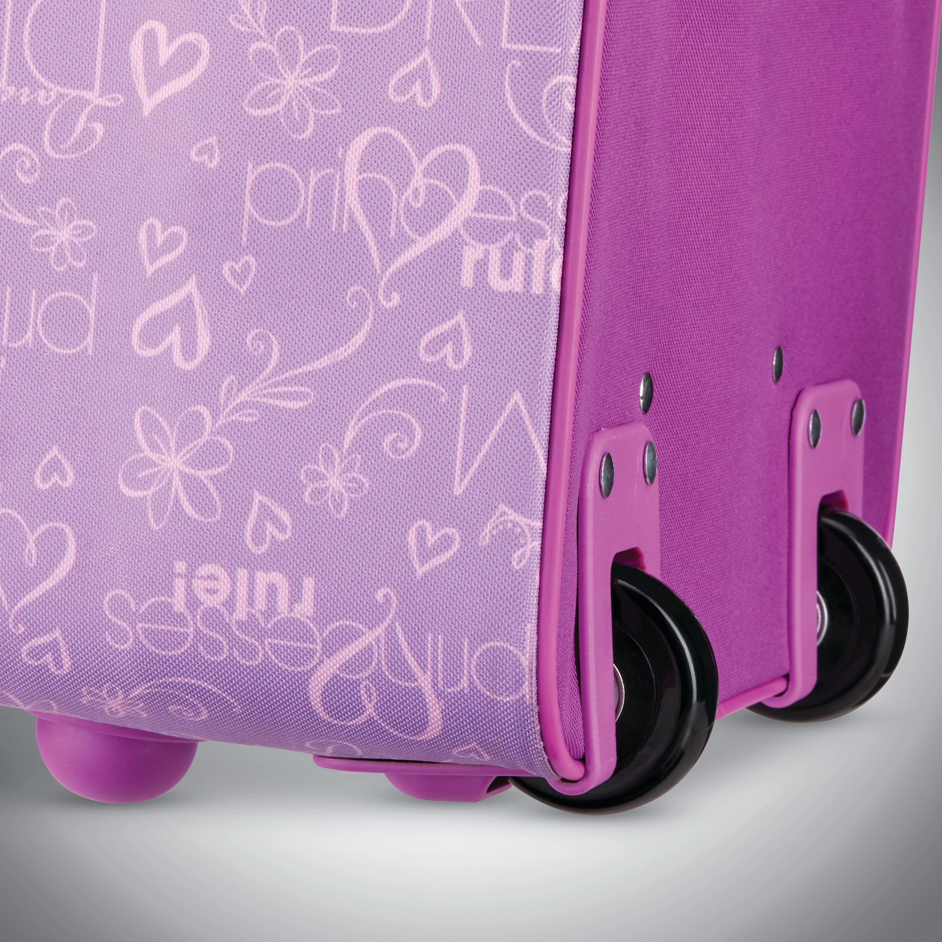 American Tourister Disney Kids' 18" Softside Upright