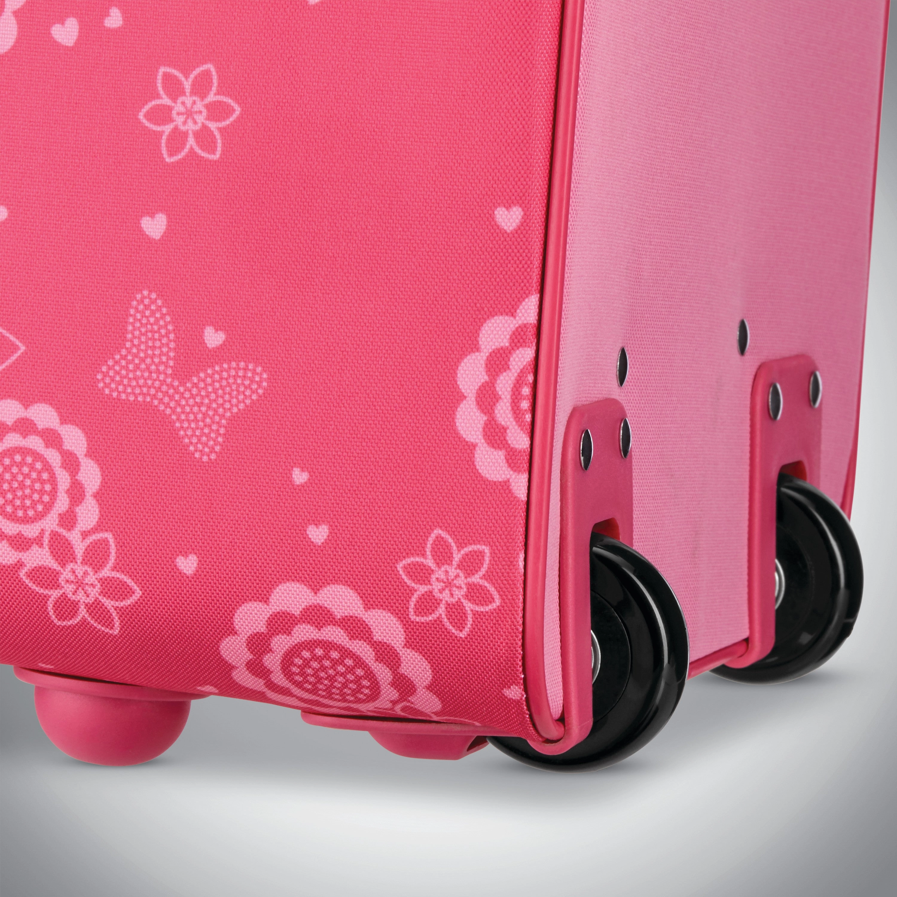 American Tourister Disney Kids' 18" Softside Upright