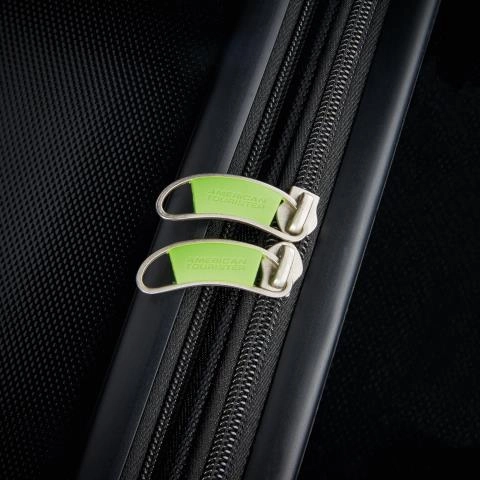 American Tourister Nickelodeon 28" 4-Wheel Large Luggage