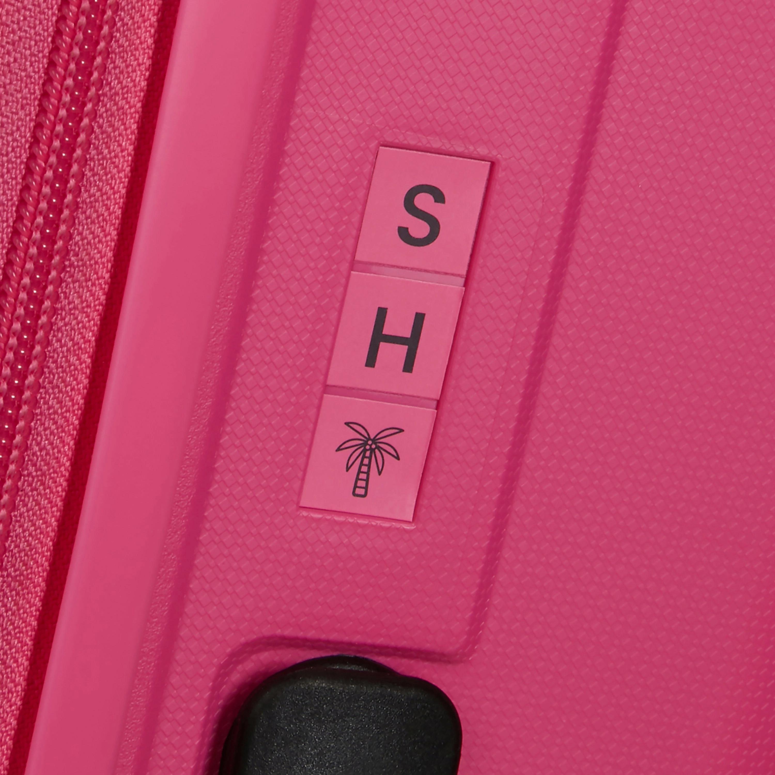American Tourister Rejoy Spinner Expandable Carry-On Luggage