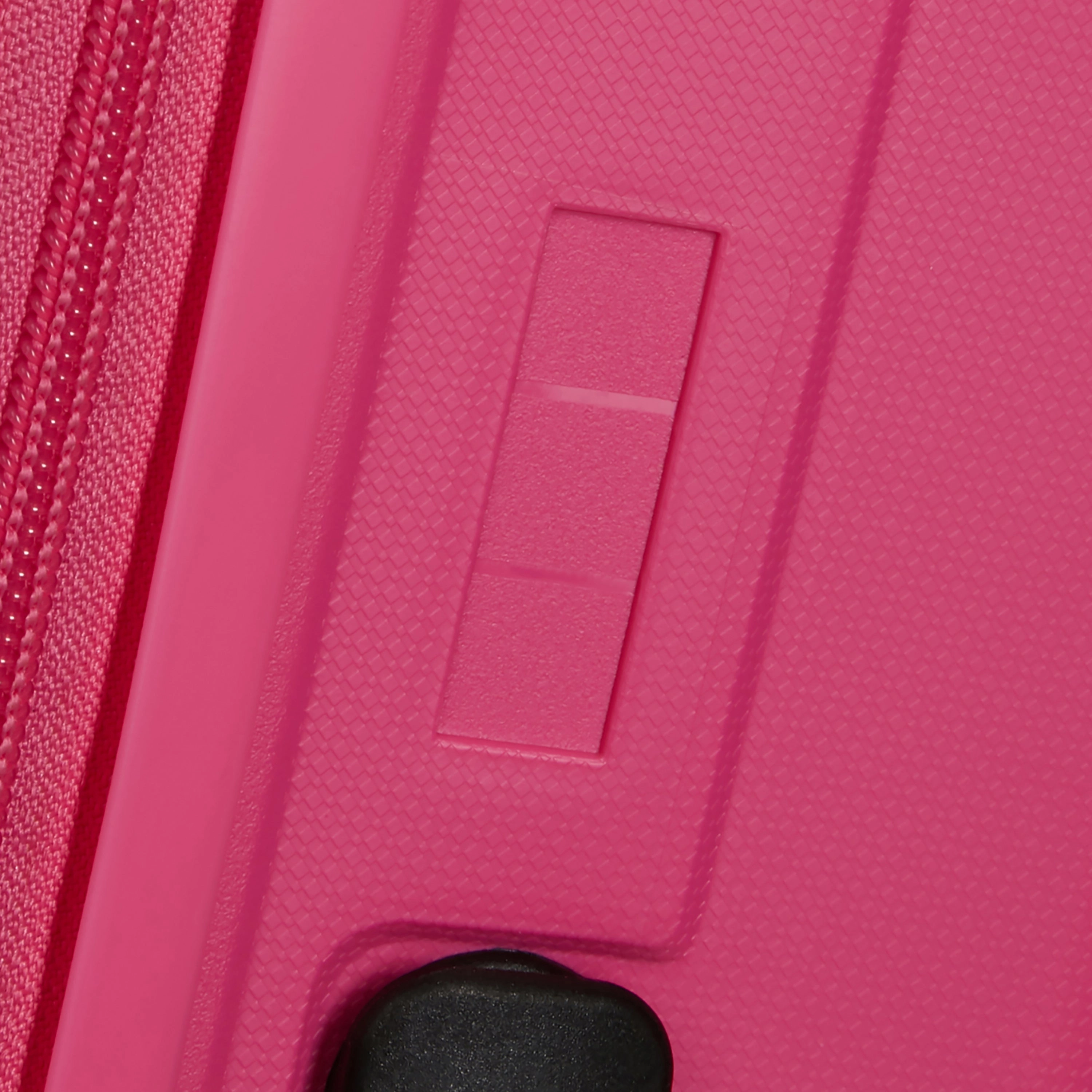 American Tourister Rejoy Spinner Expandable Carry-On Luggage