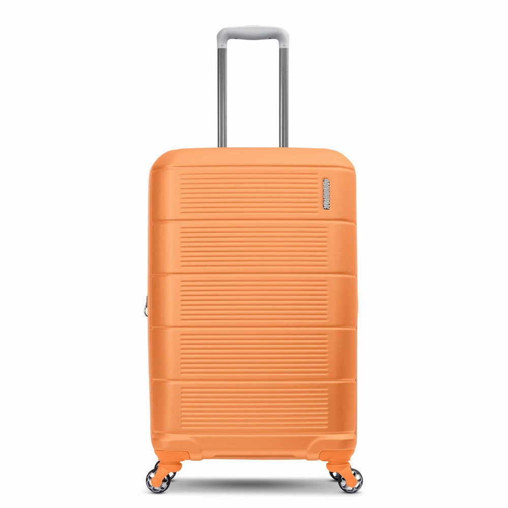 American Tourister Stratum 2.0 Medium 24" Hardside Spinner Luggage