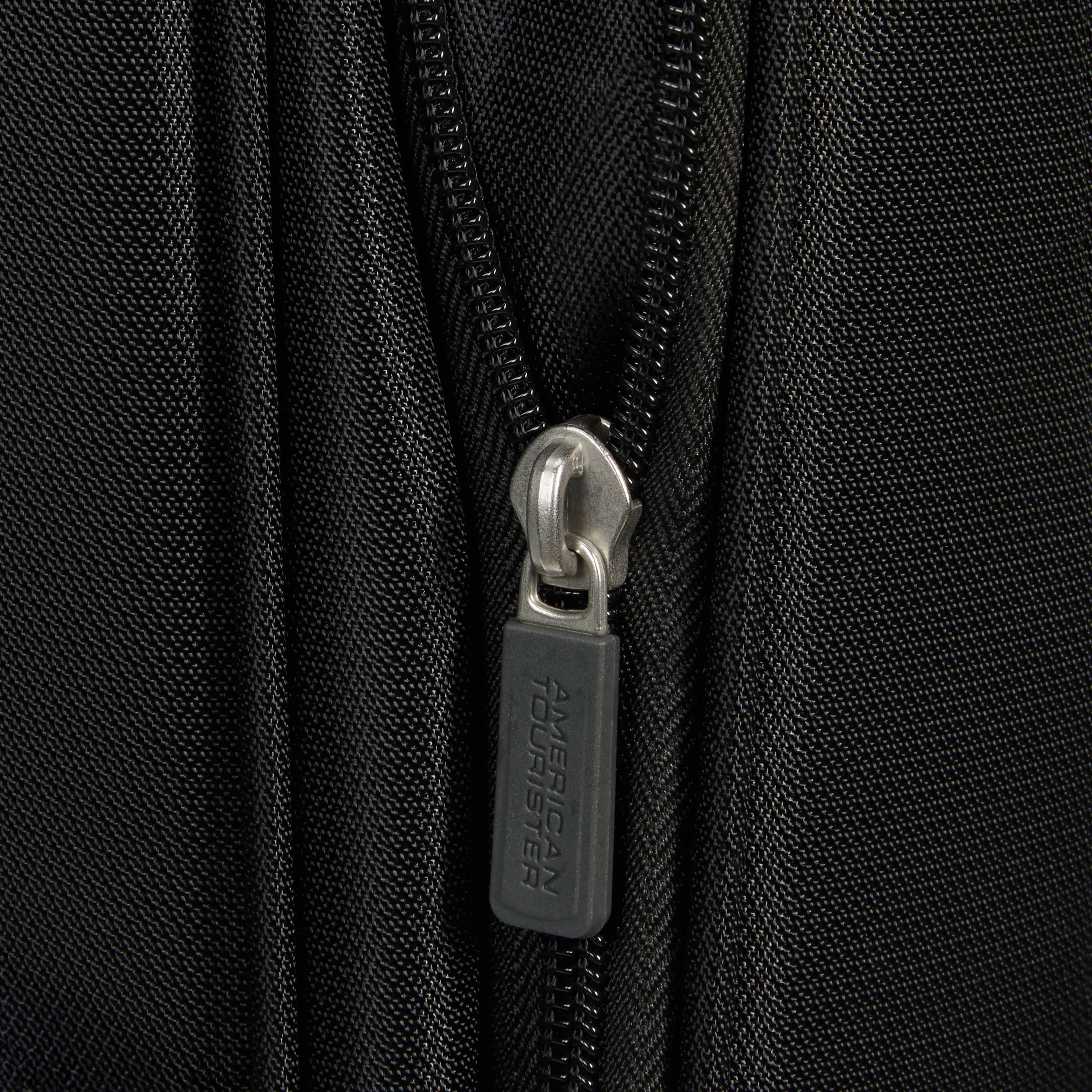 American Tourister Summerride Expandable Spinner Large Luggage