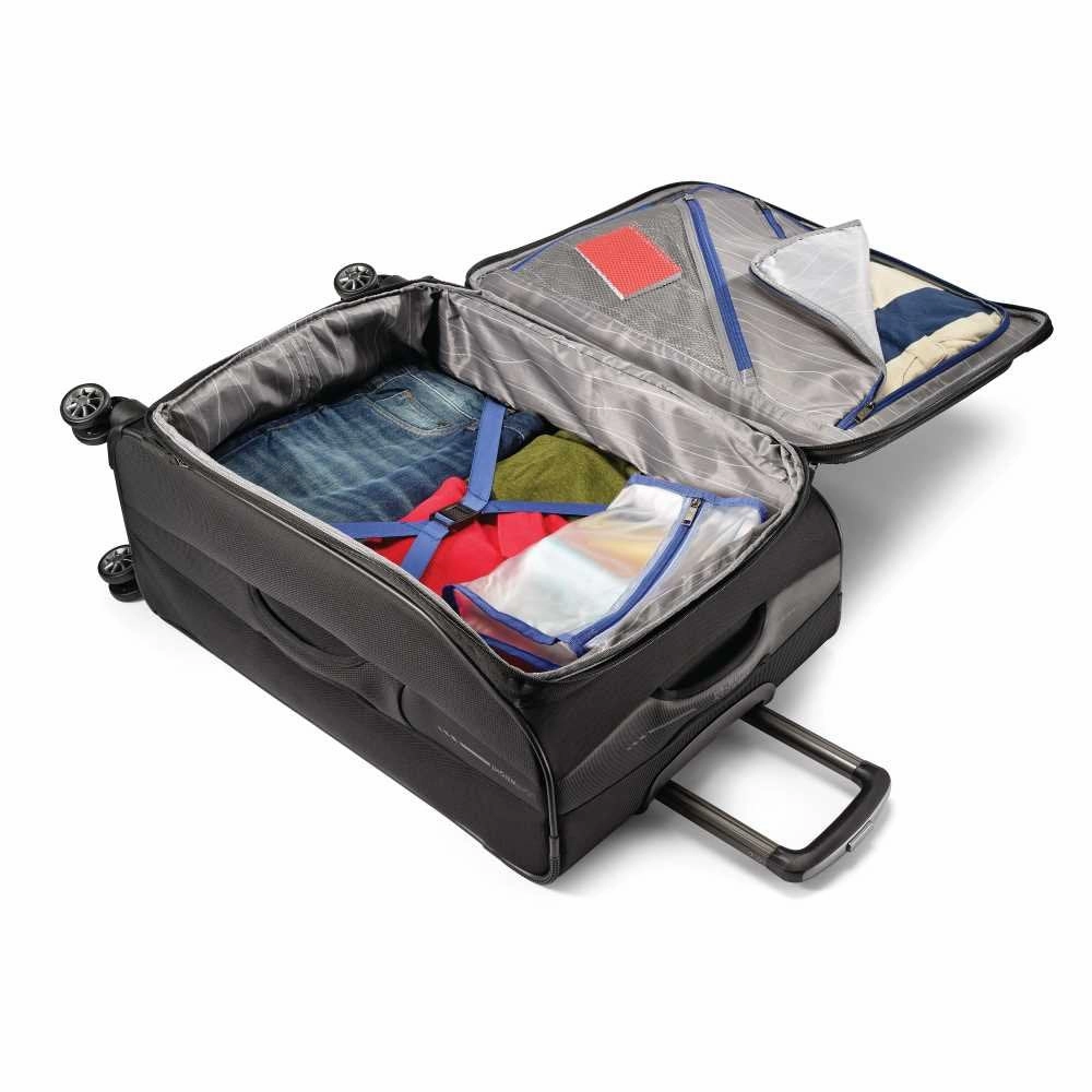 American Tourister Zoom 21" 4-Wheel Carry-On Luggage