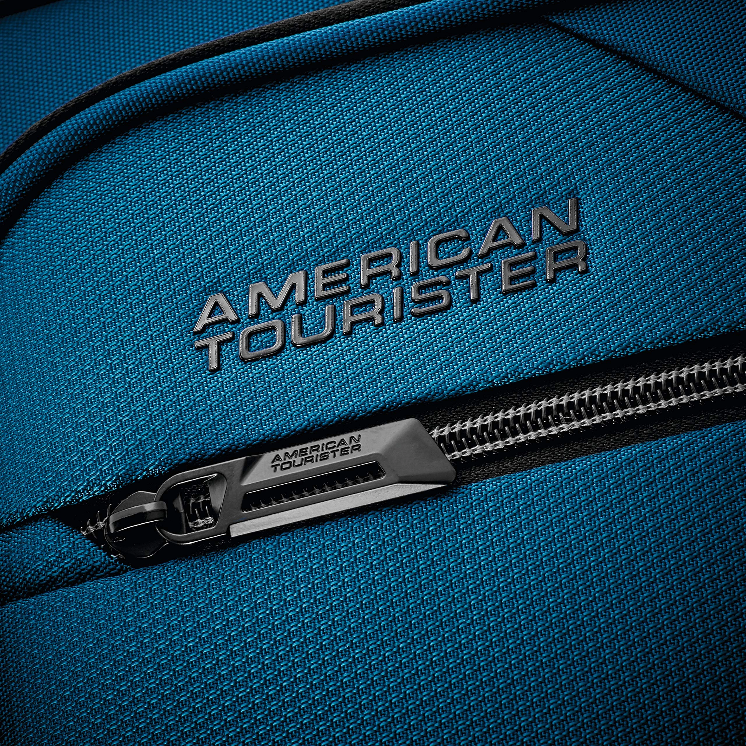American Tourister Zoom Turbo 25" 4-Wheel Medium Luggage