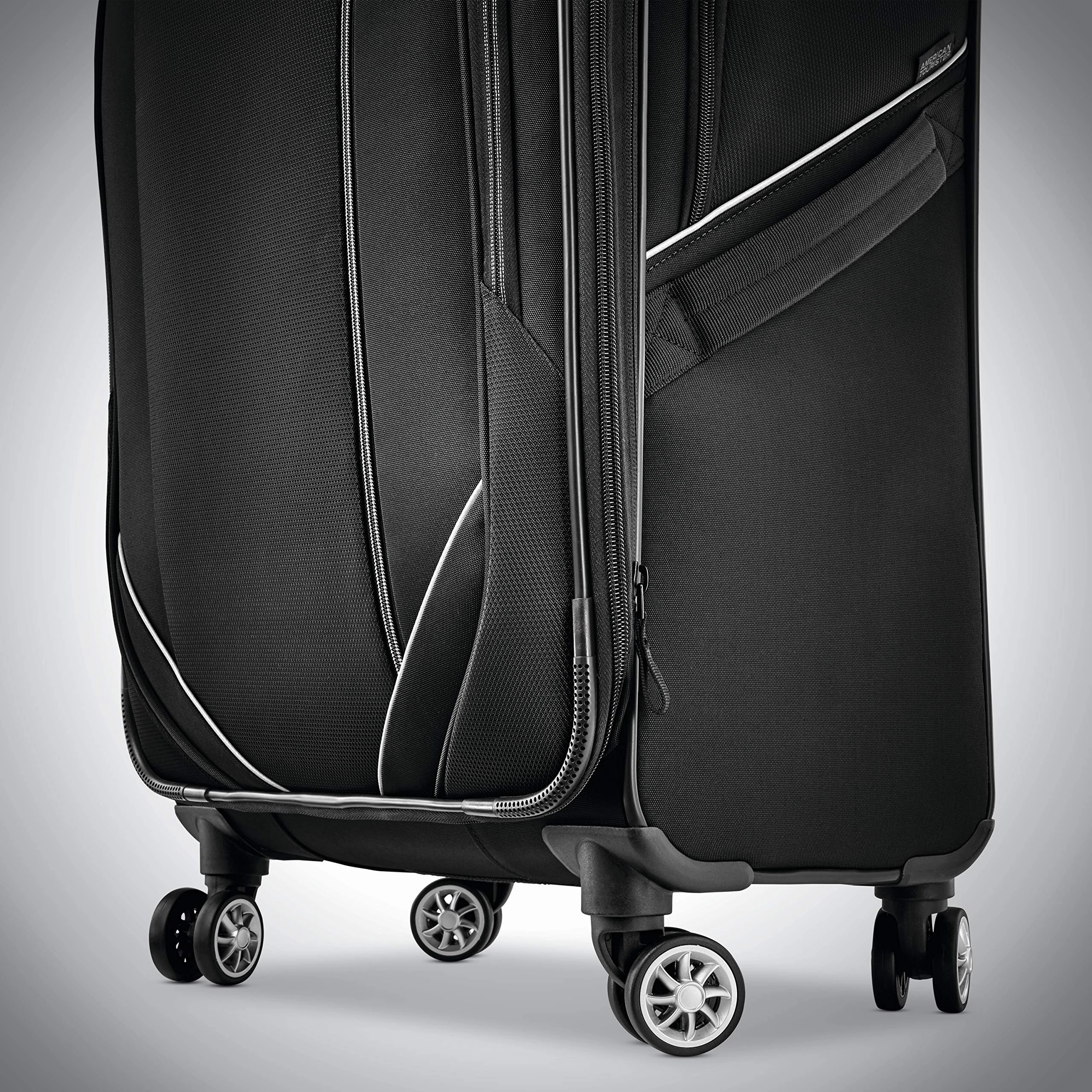 American Tourister Zoom Turbo 25" 4-Wheel Medium Luggage