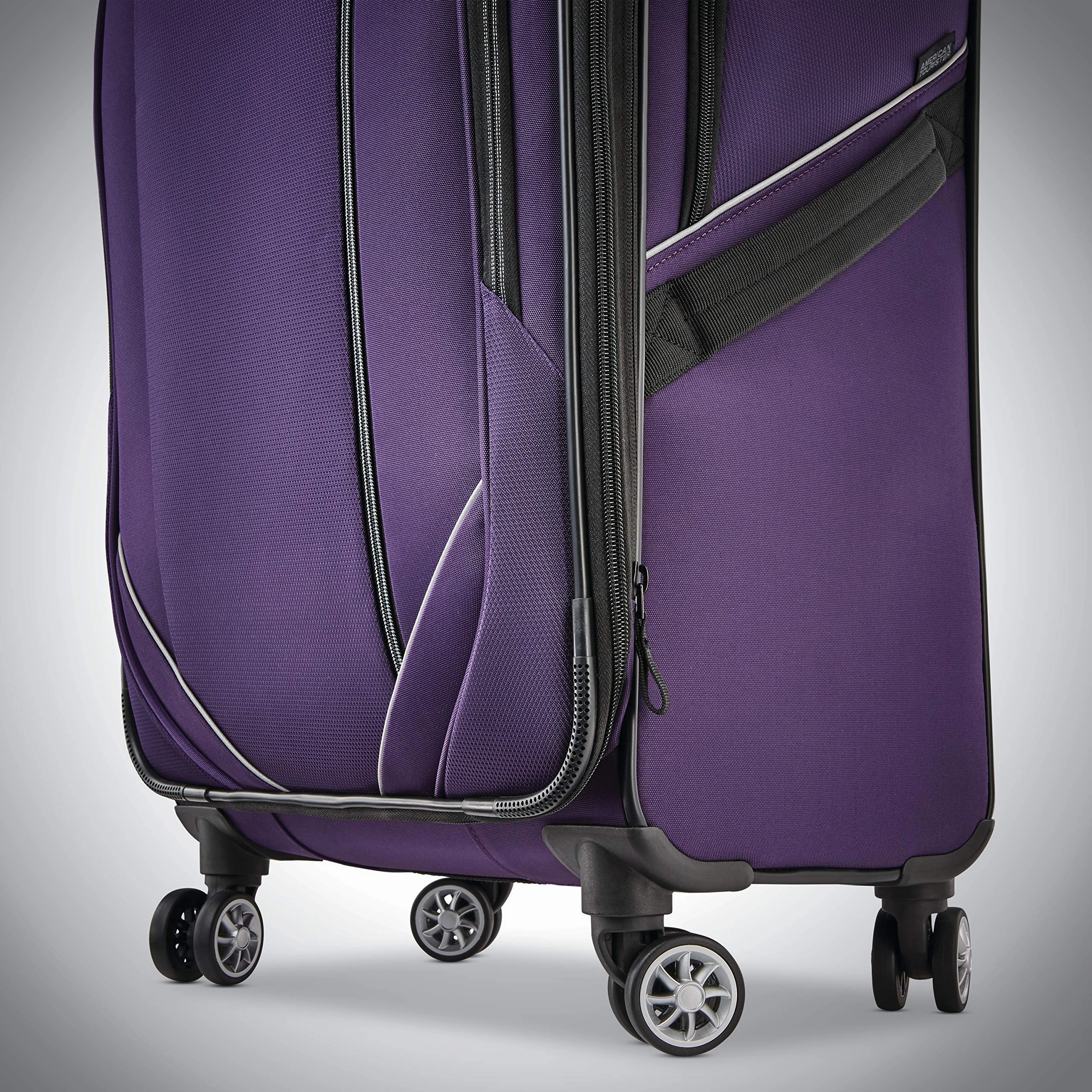American Tourister Zoom Turbo 25" 4-Wheel Medium Luggage