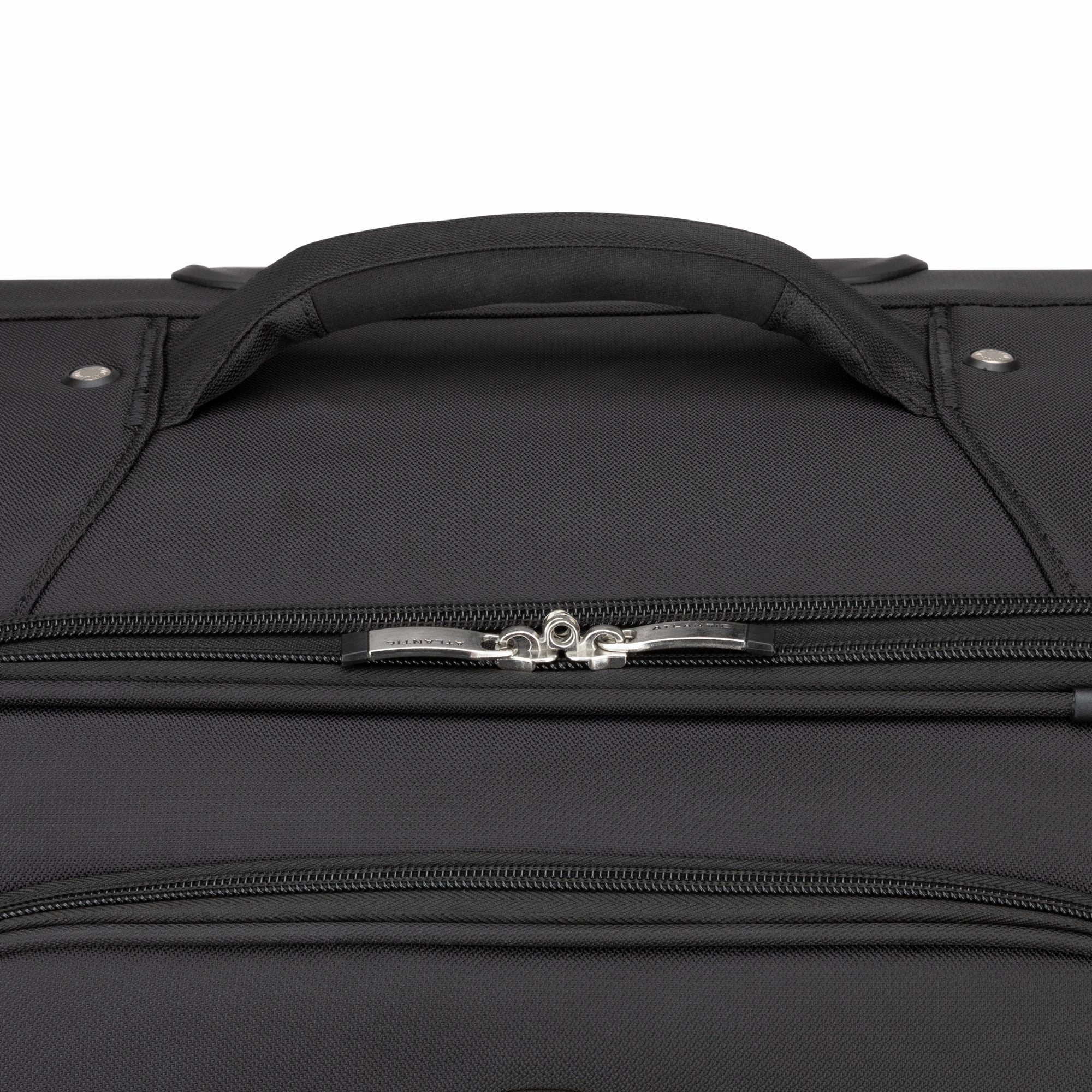 Atlantic Artisan III Spinner Large Expandable Luggage