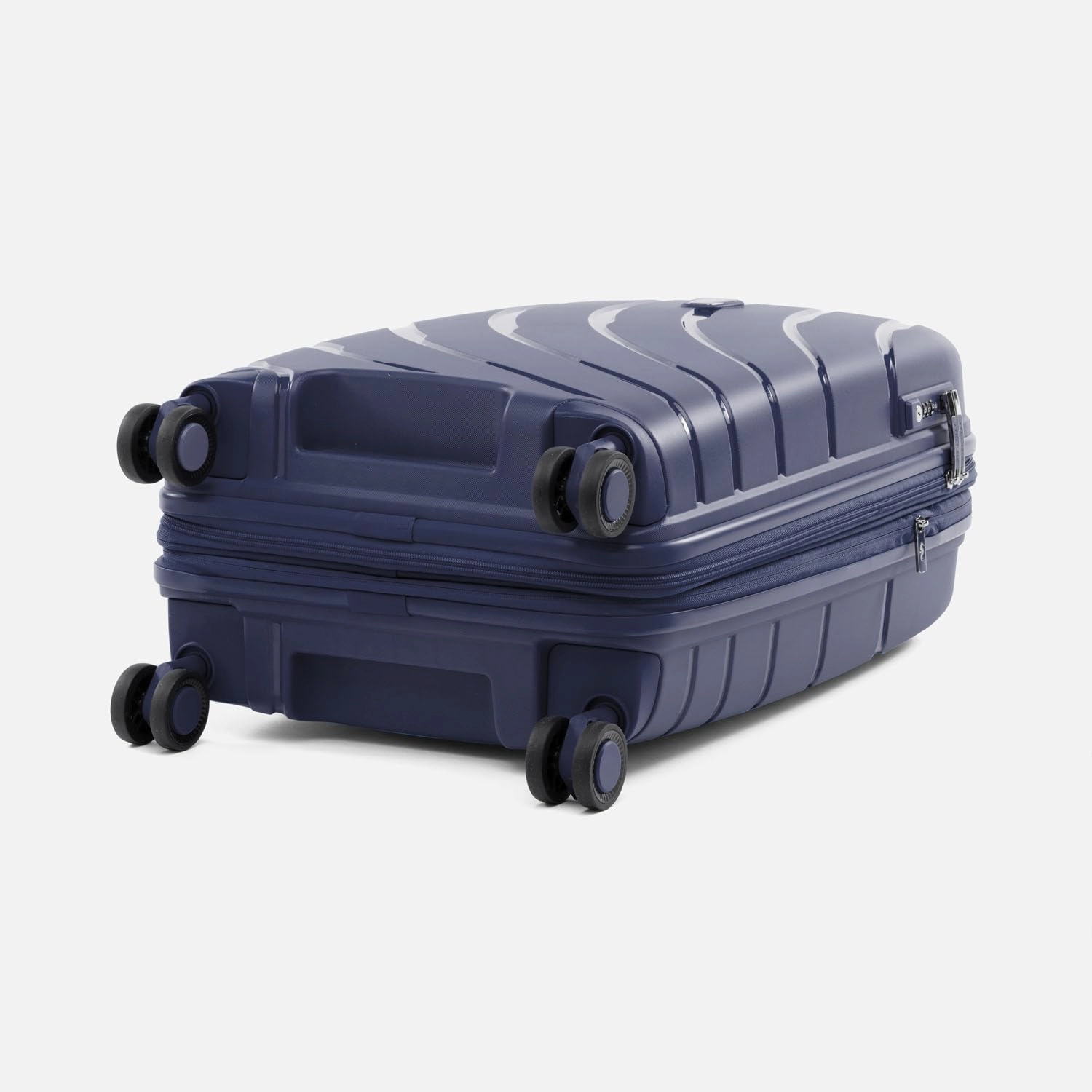 Atlantic Luggage Atlantic Convertible Medium to Large Checked Exp Hardside Spinner