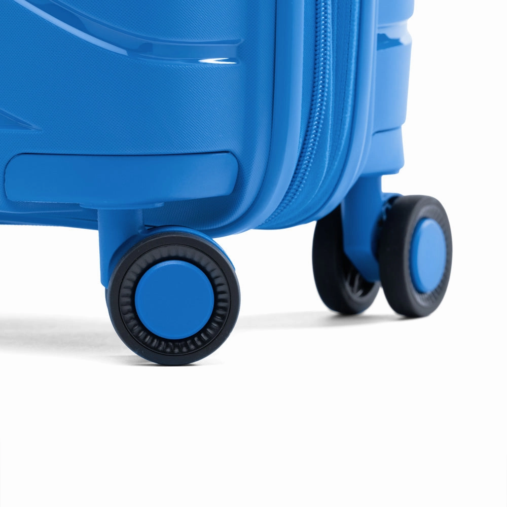 Atlantic Luggage Atlantic Convertible Medium to Large Checked Exp Hardside Spinner
