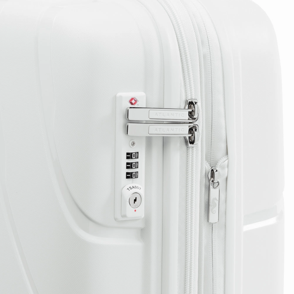 Atlantic Luggage Atlantic Convertible Medium to Large Checked Exp Hardside Spinner