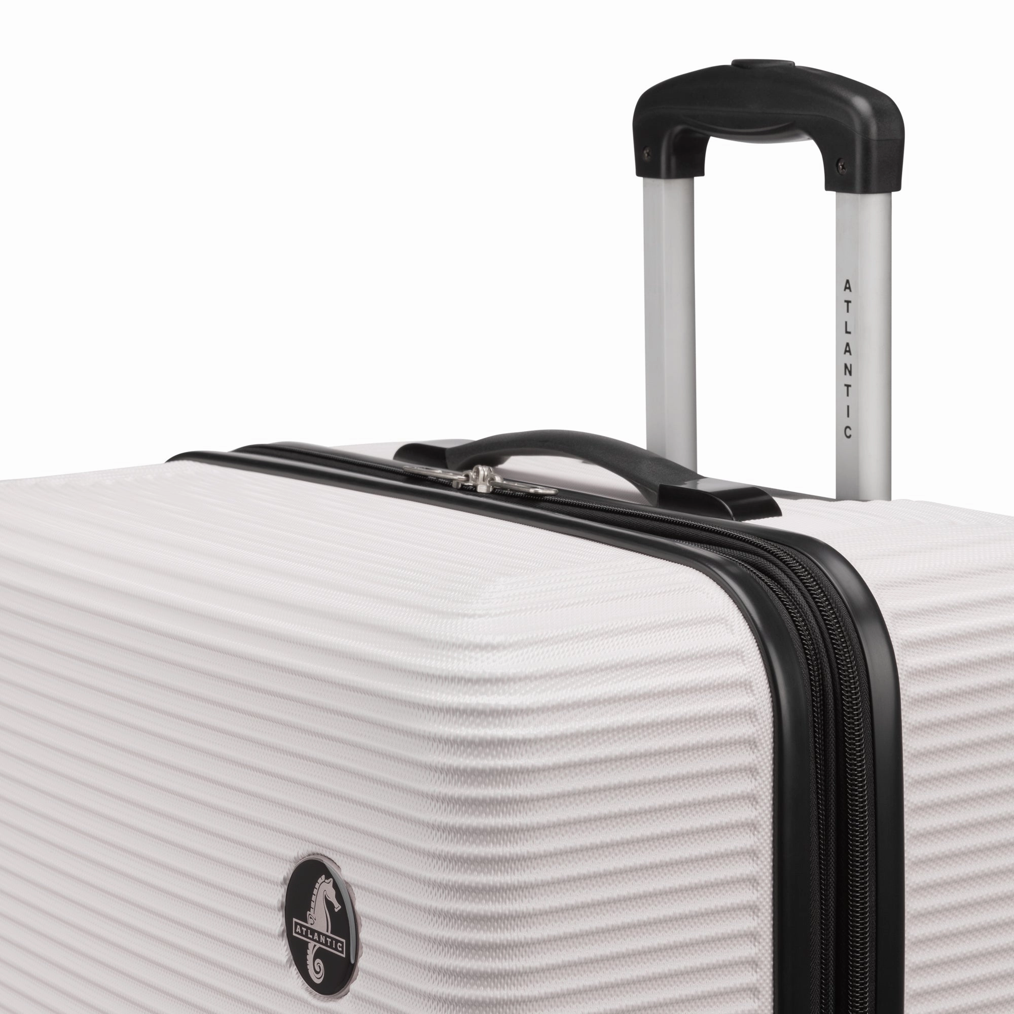 Atlantic Tribute II Large Expandable Spinner Luggage