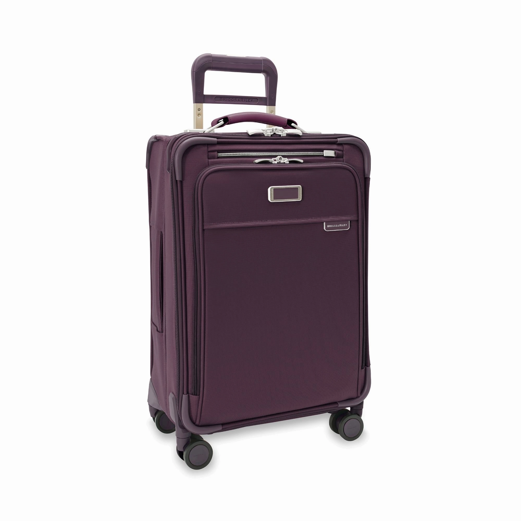 Briggs & Riley Baseline Expandable 22" Essential Carry On Spinner