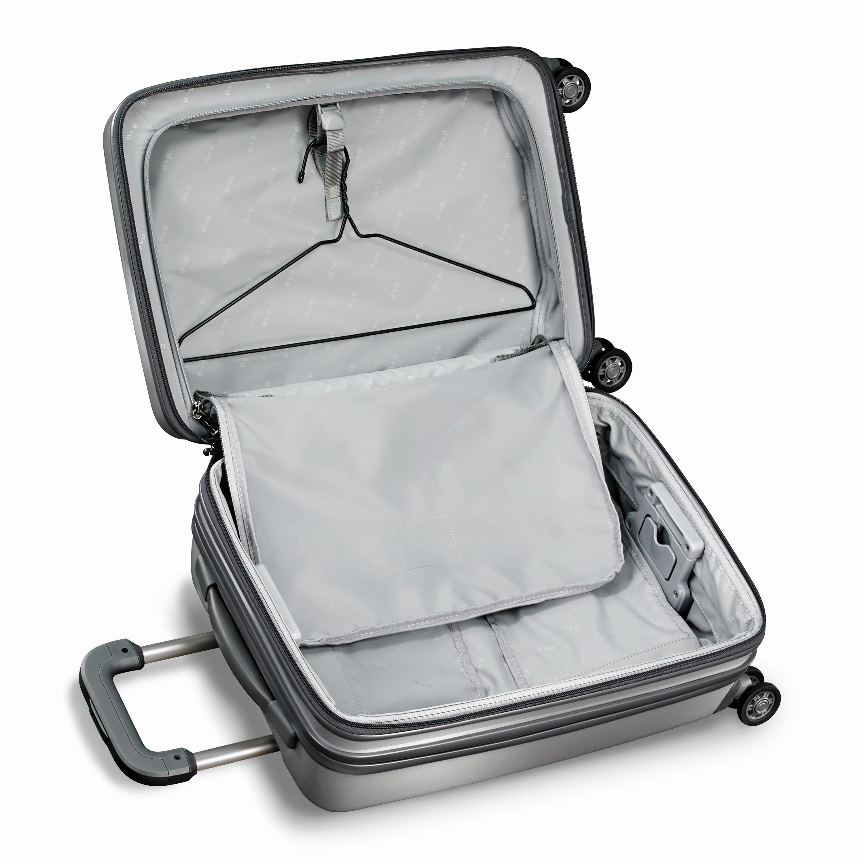 Briggs & Riley Sympatico Expandable 21" 4-Wheel International Carry-On Luggage