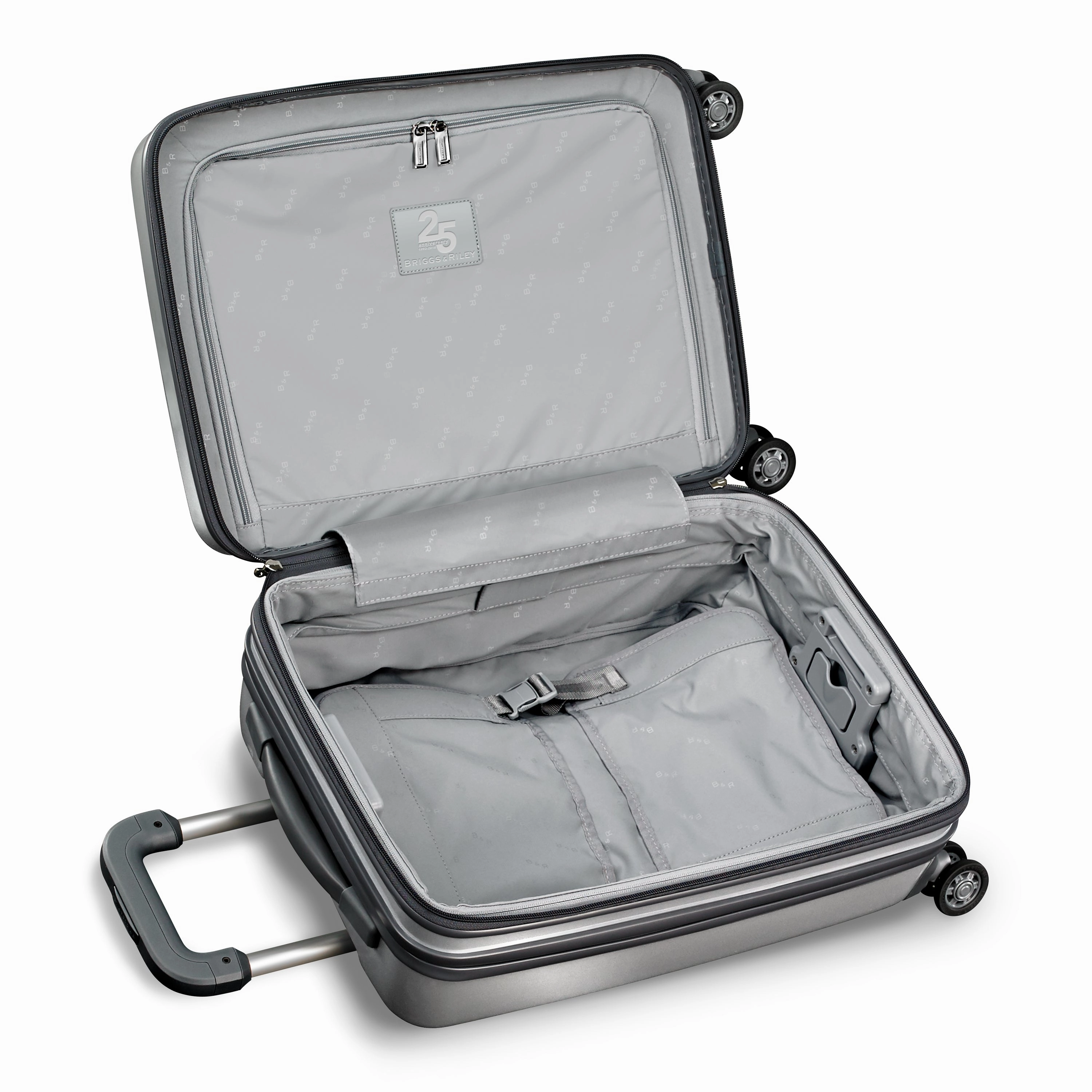 Briggs & Riley Sympatico Expandable 21" 4-Wheel International Carry-On Luggage