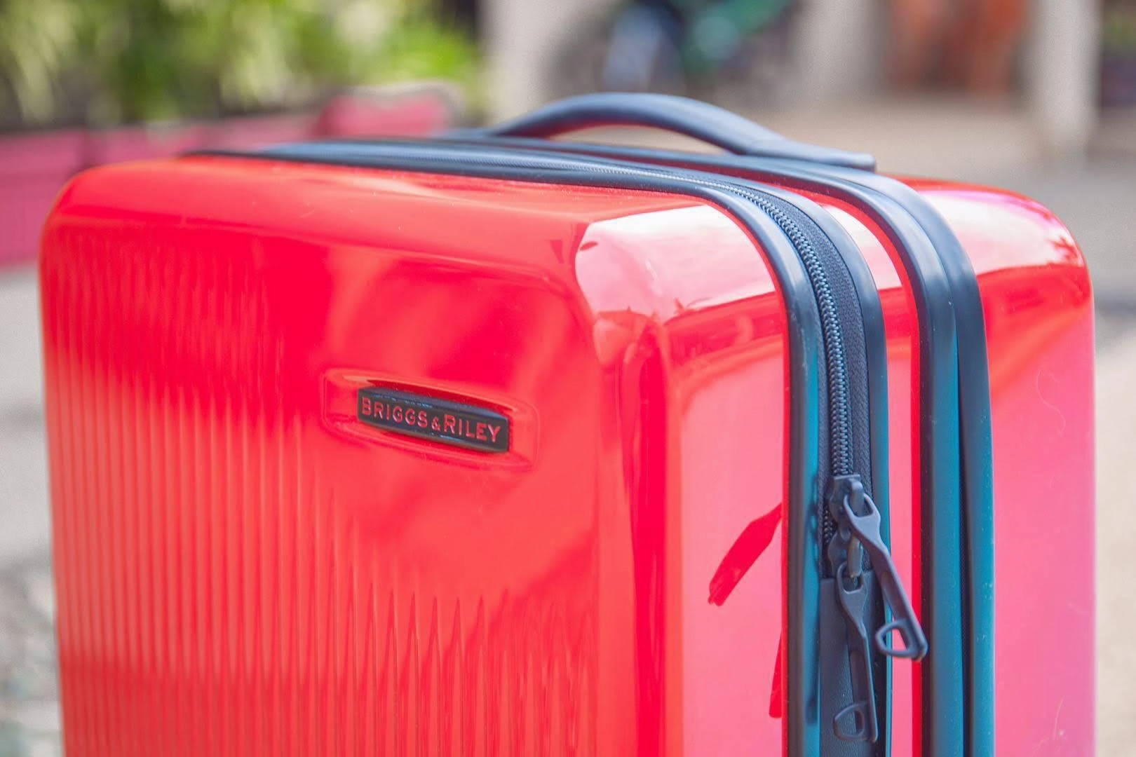 Briggs & Riley Sympatico Expandable 27" 4-Wheel Medium Luggage