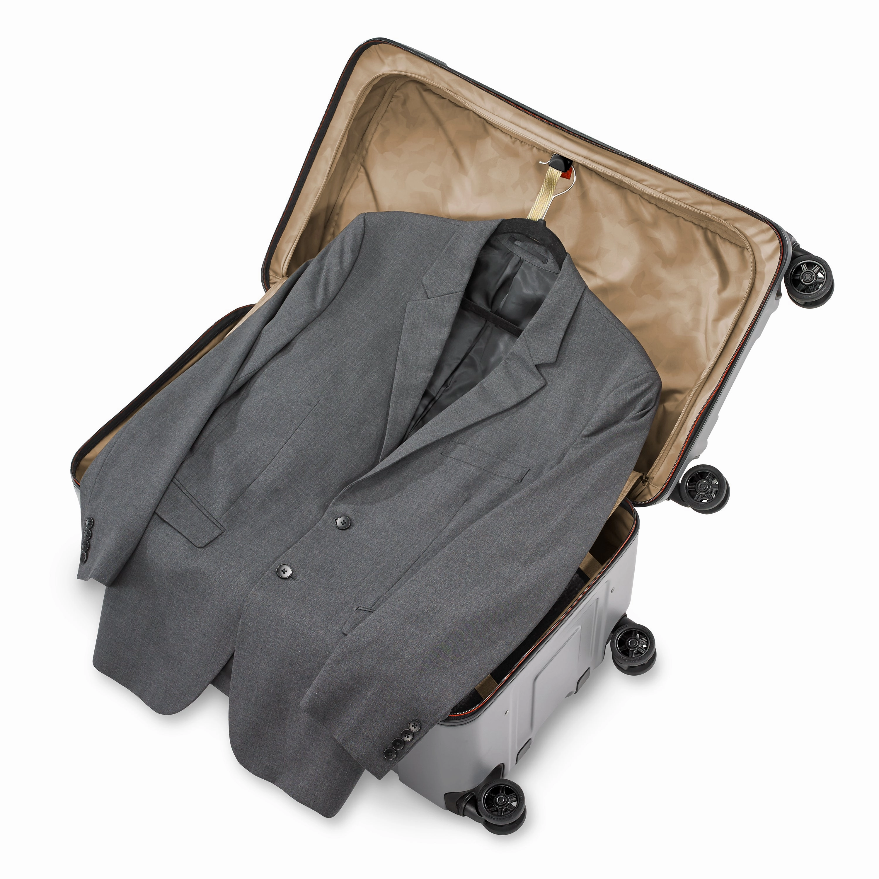 Briggs & Riley Torq 2.0 Medium Checked 28" Trunk 4-Wheel Medium Luggage