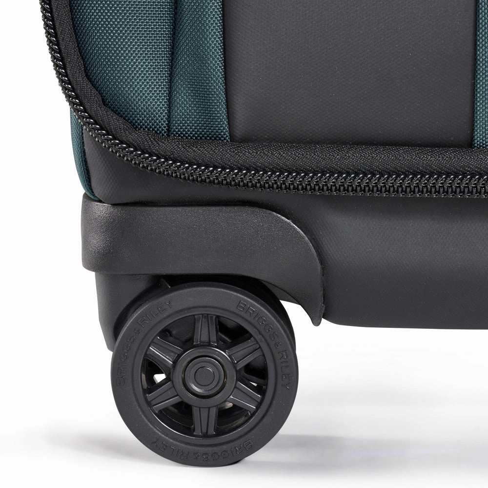 Briggs & Riley ZDX 26" 4-Wheel Medium Expandable Luggage