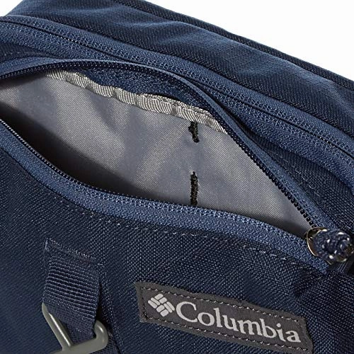 Columbia Men's Mazama Travel Kit , Collegiate Navy
