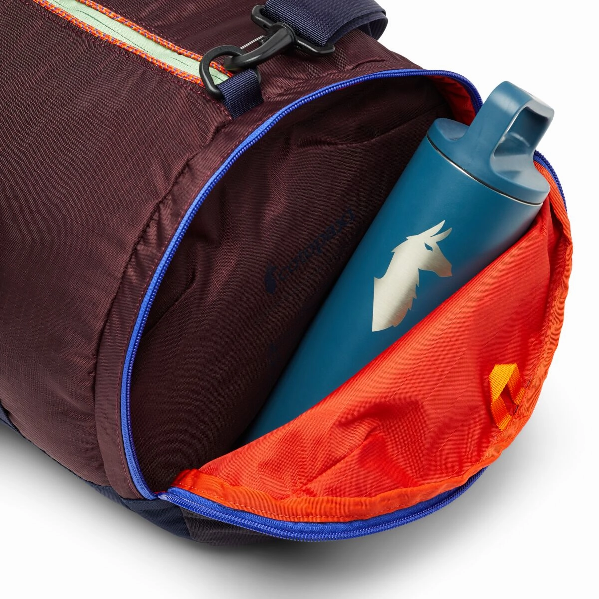 Cotopaxi Ligera 32L Duffel Bag - Cada Dia - Wine