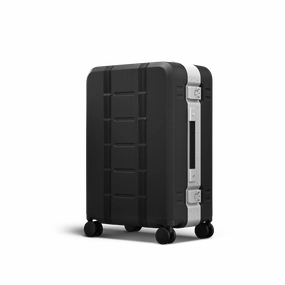 D_b_ Ramverk Pro Medium Check In Spinner Luggage