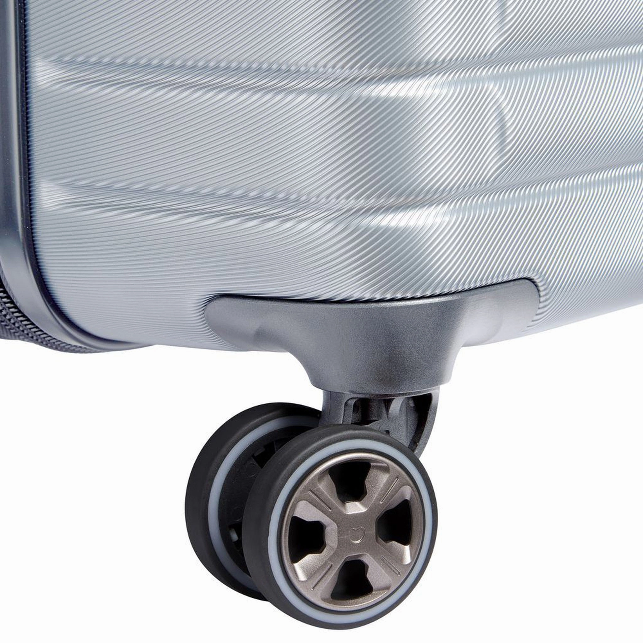 Delsey Cruise 3.0 28" Expandable Spinner Upright