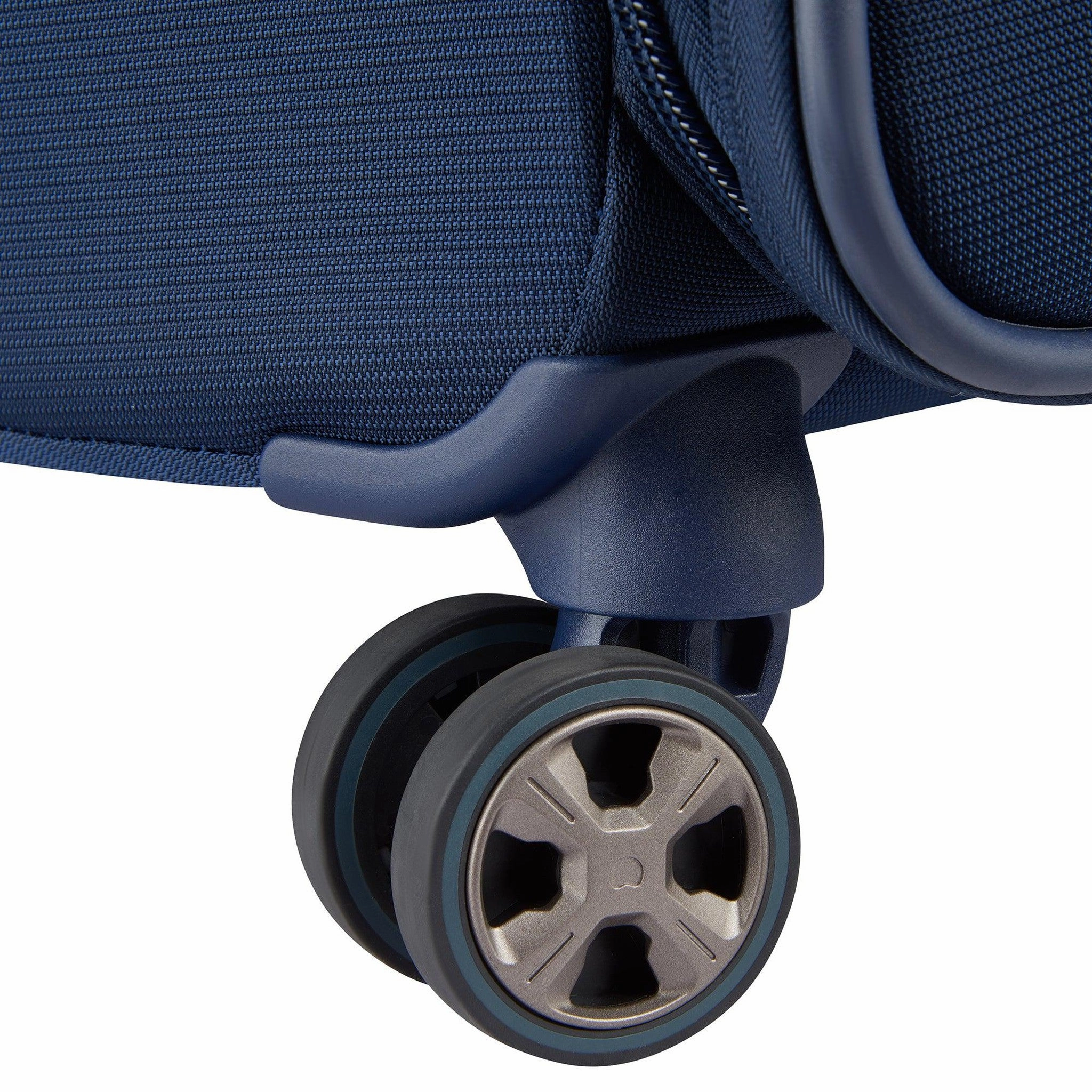 Delsey Helium DLX 25" Expandable Spinner Upright