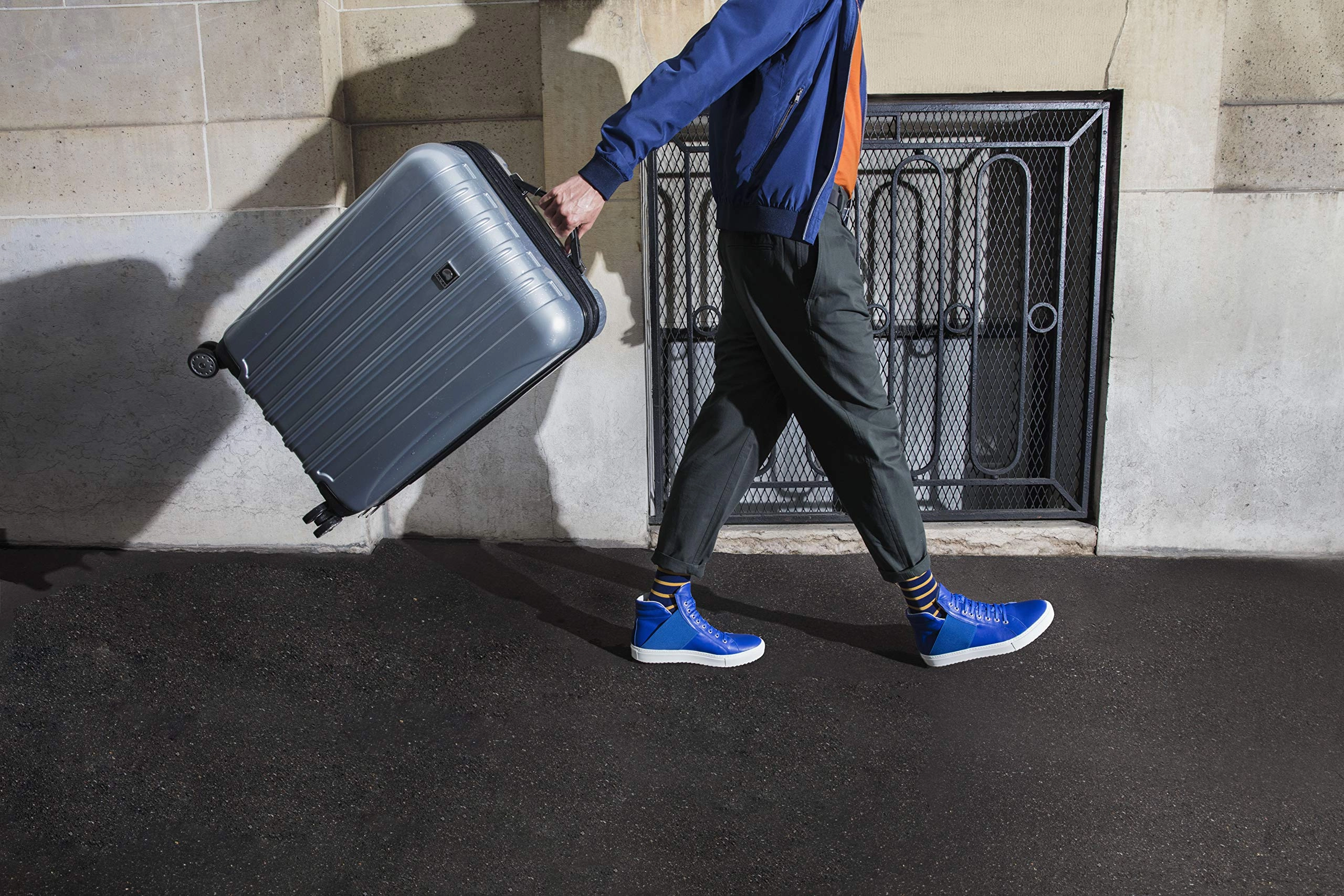 DELSEY Paris Helium Aero Hardside Expandable Luggage with Spinner Wheels