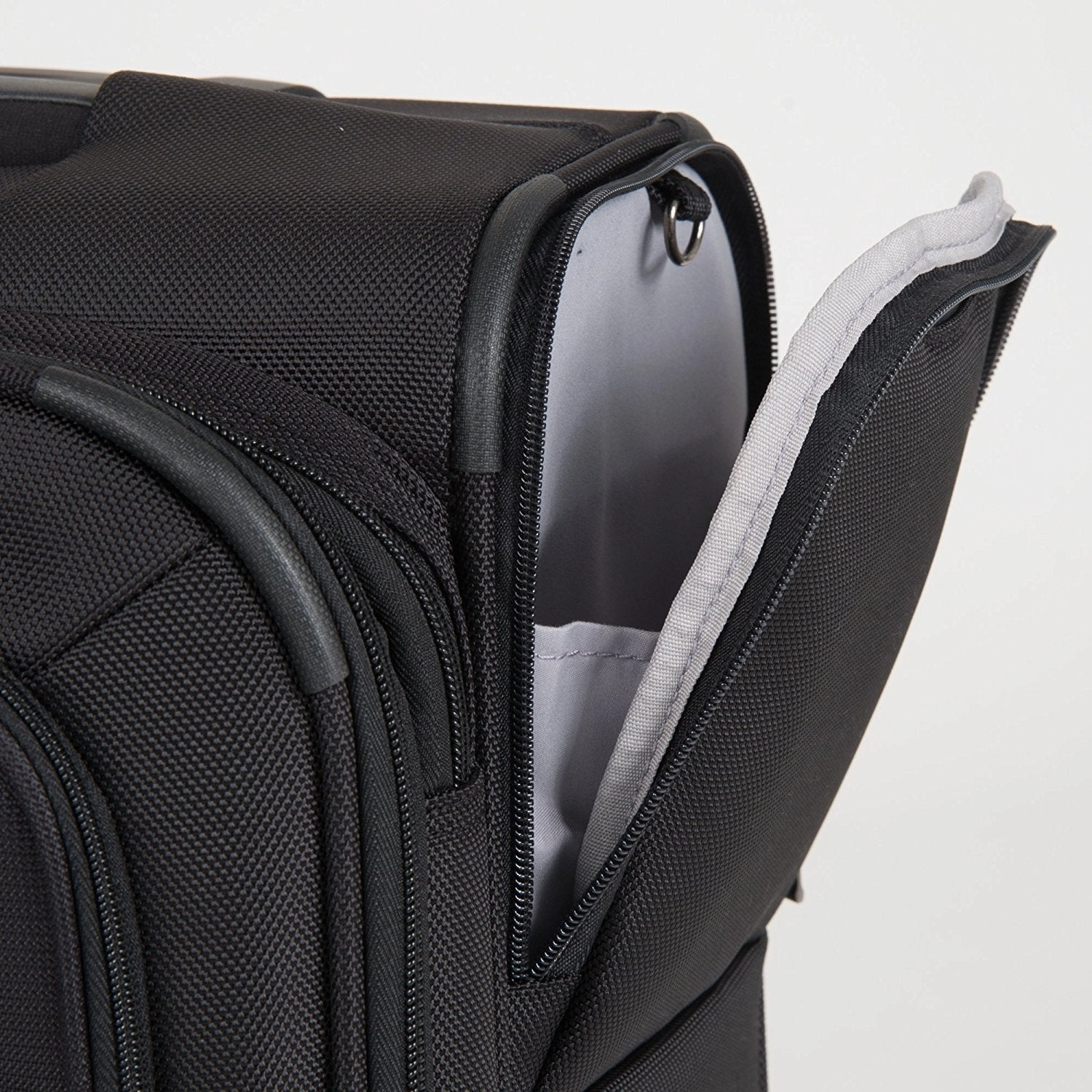DELSEY Paris Helium Pilot 3.0 29" 4-Wheel Large Luggage