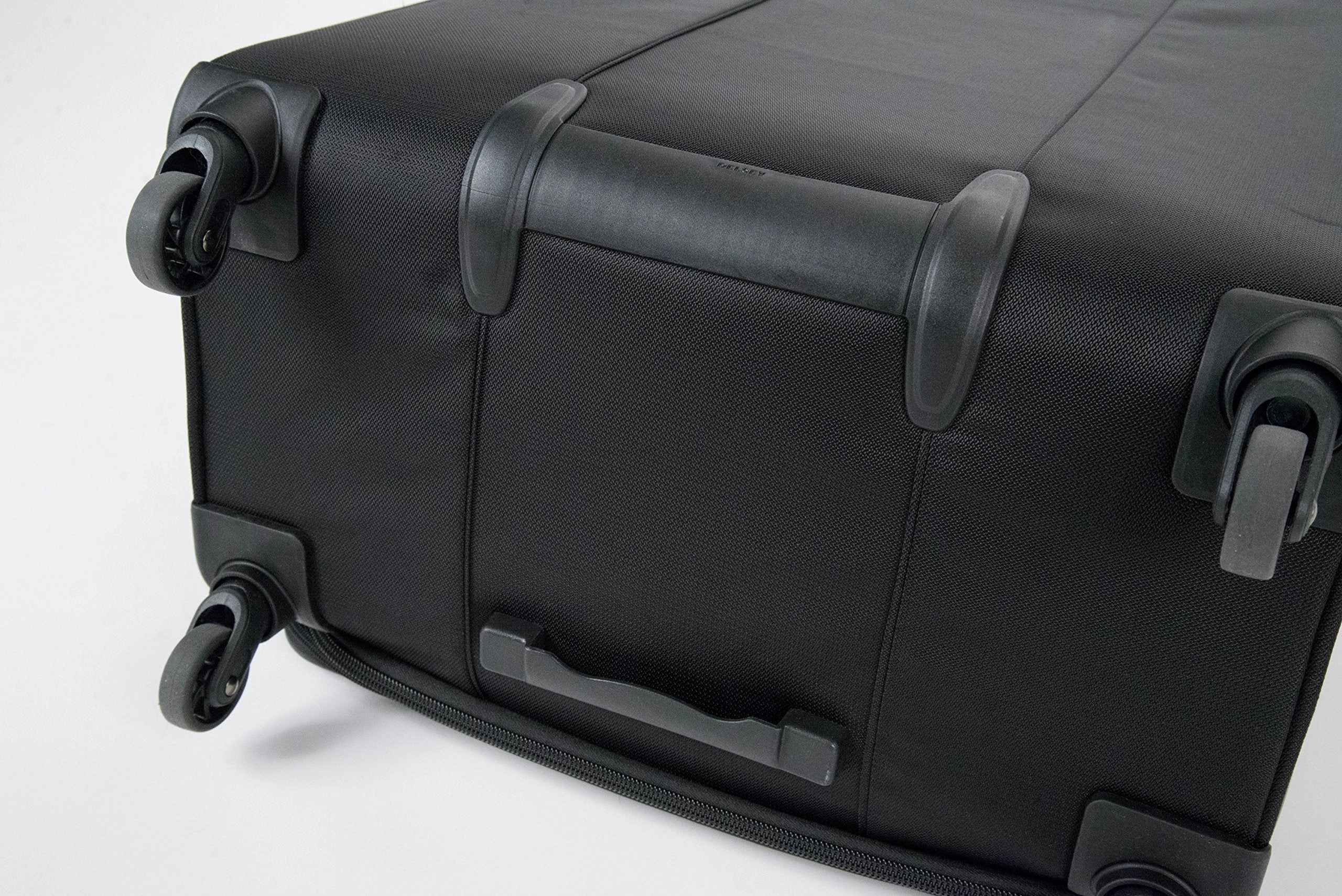 DELSEY Paris Helium Sky 2.0 25" 4-Wheel Medium Luggage