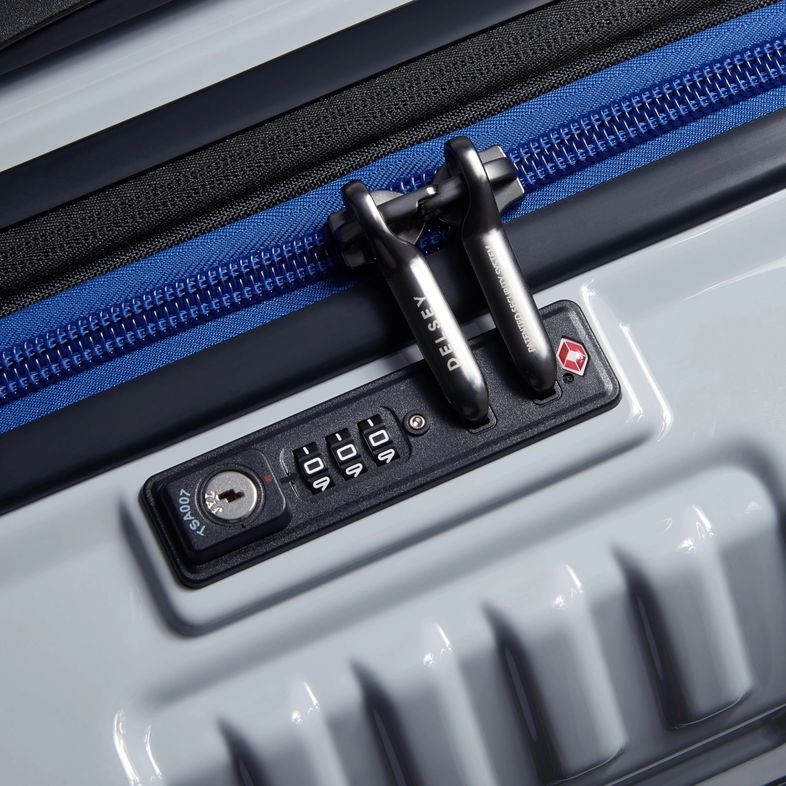 DELSEY Paris Rempart Hardside Expandable Luggage Trunk with Spinner Wheels (Carry-On 19 Inch)