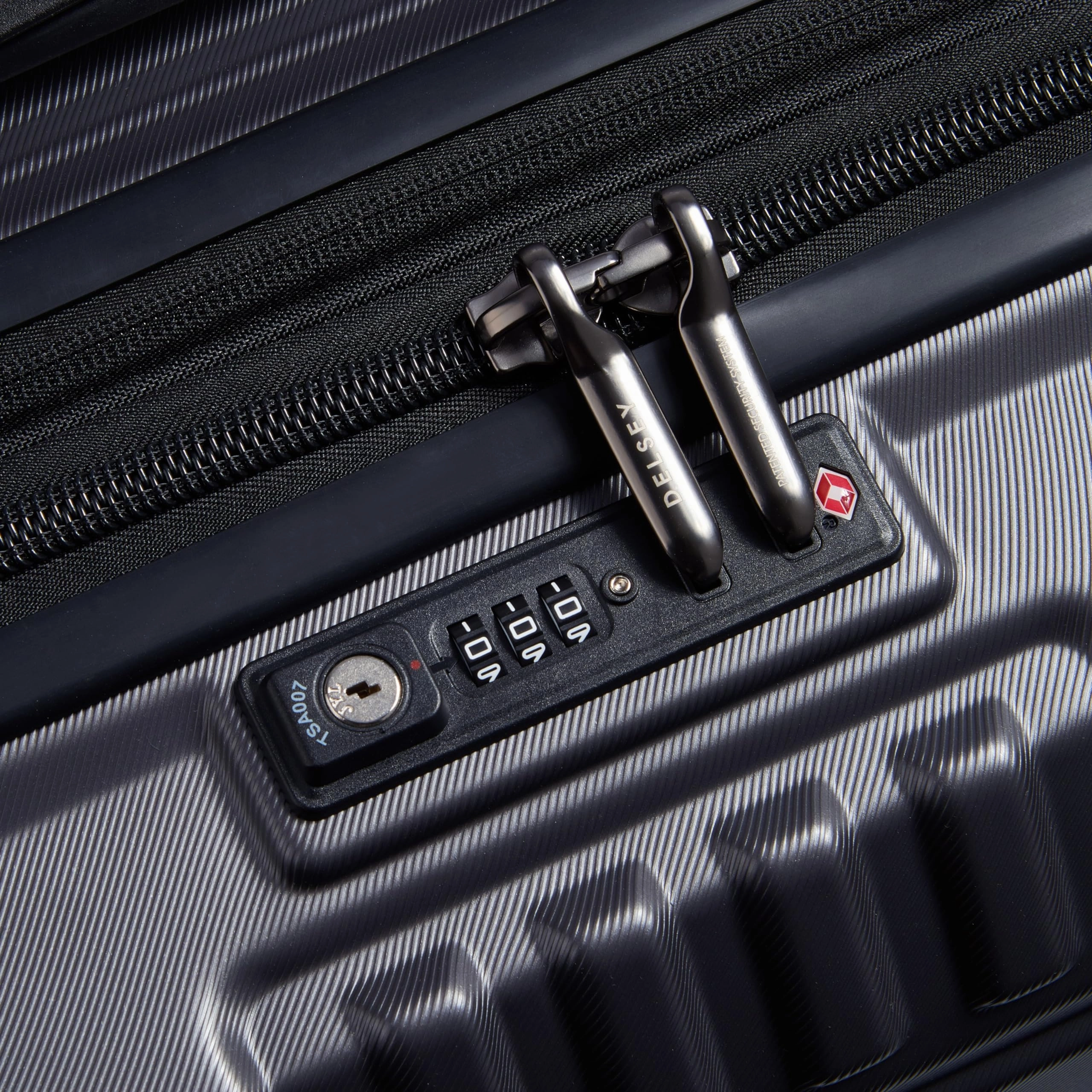 DELSEY Paris Rempart Hardside Expandable Luggage Trunk with Spinner Wheels (Carry-On 19 Inch)