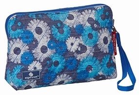 Eagle Creek Pack-It Original Quilted Reversible Wrist-S, Daisy Chain Blue