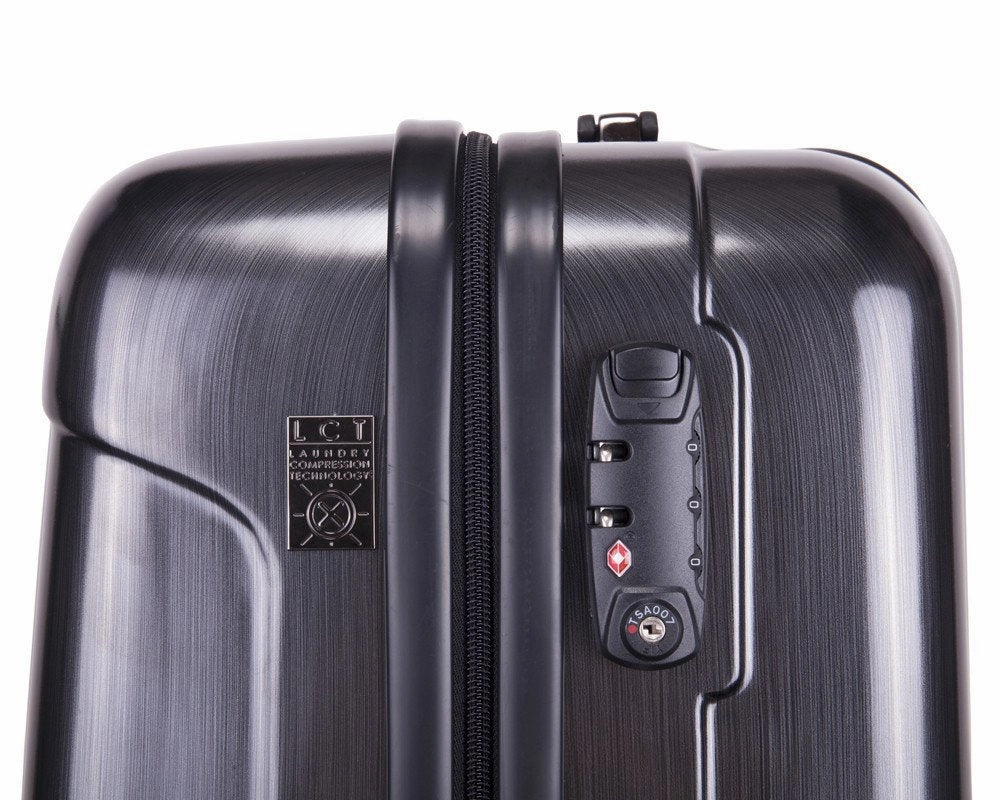 Genius Pack Original 25" 4-Wheel Medium Luggage