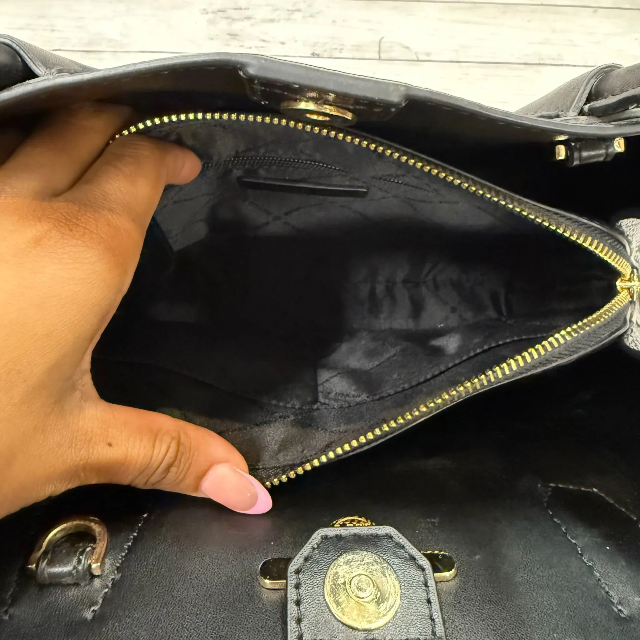 Handbag Designer By Michael By Michael Kors, Size: Medium