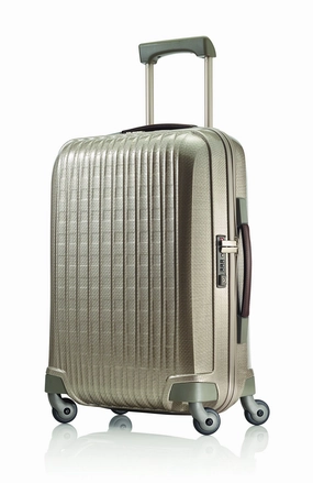 Hartmann Innovaire 4-Wheel Spinner Softside Travel Luggage