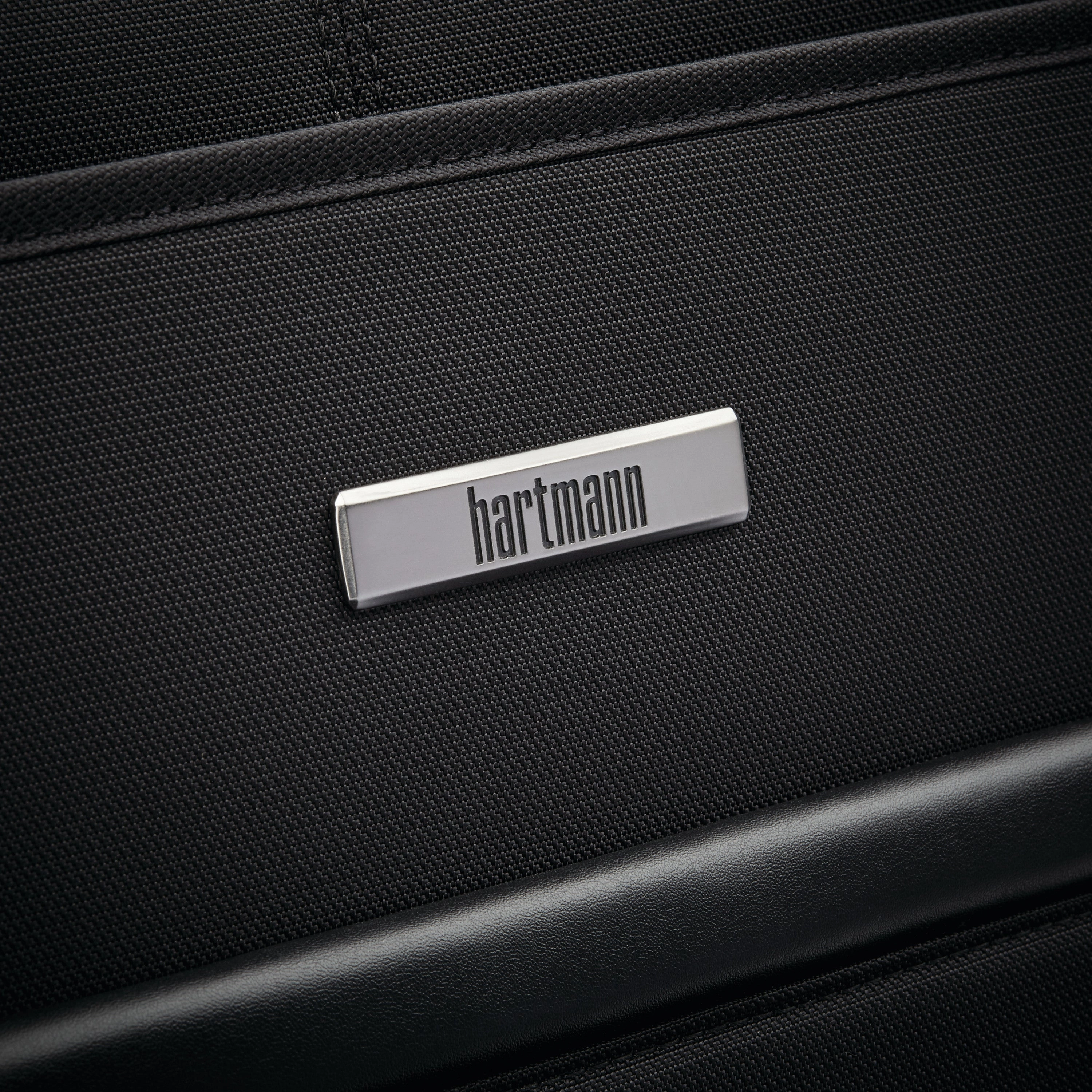 Hartmann Metropolitan 2 Global Carry-On Expandable Spinner