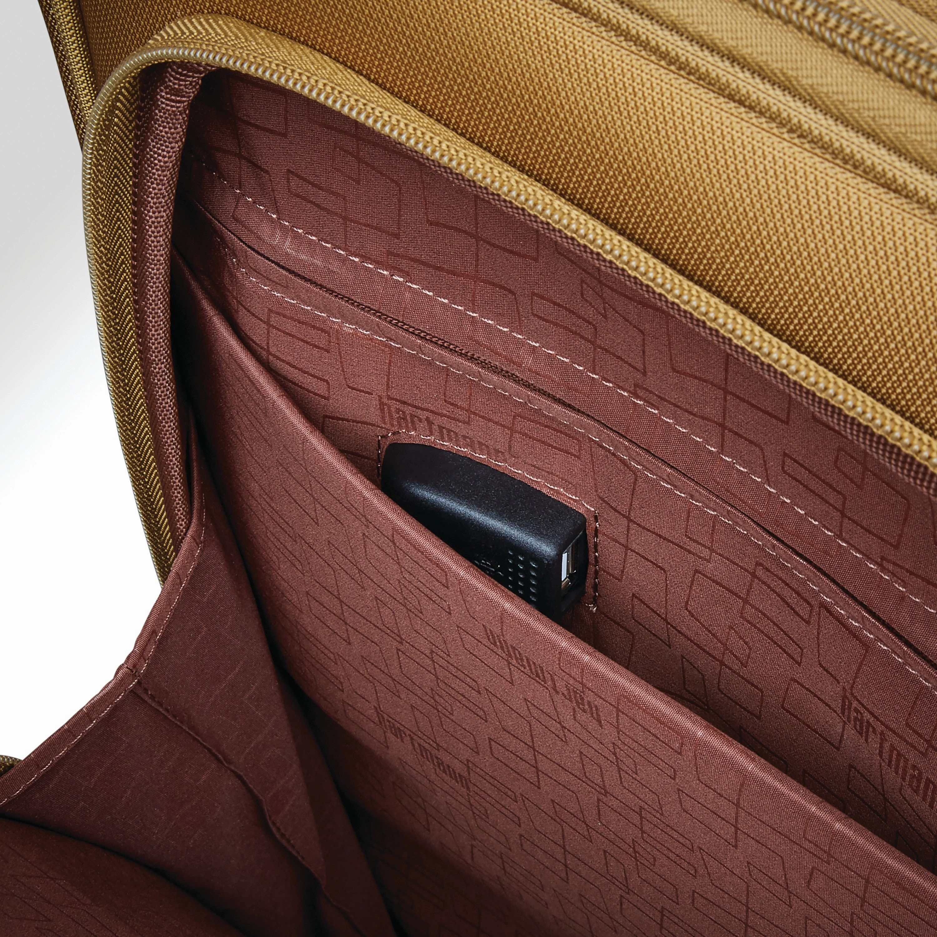 Hartmann Metropolitan 2 Global Carry-On Expandable Spinner