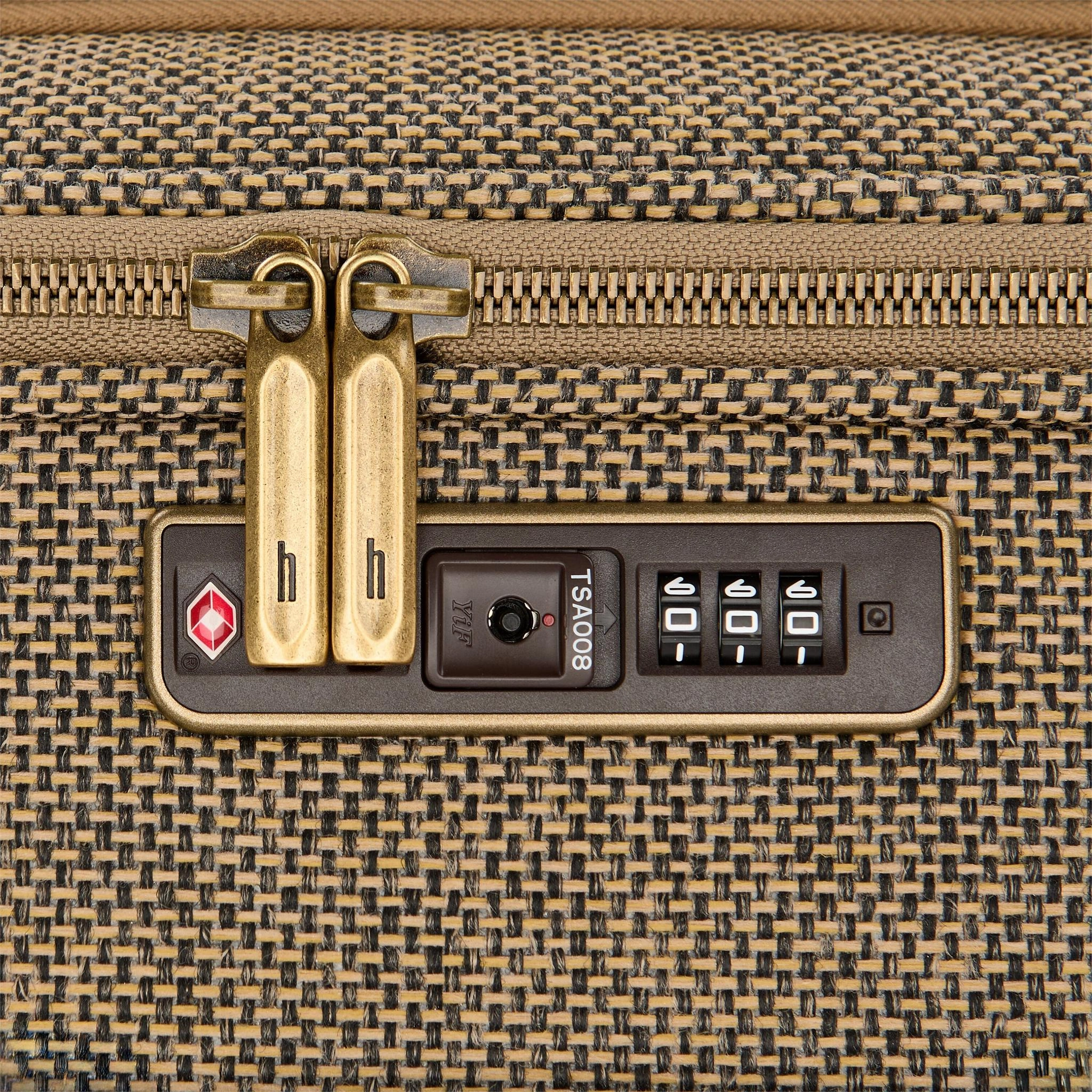 Hartmann Tweed Extended Journey Expandable Spinner