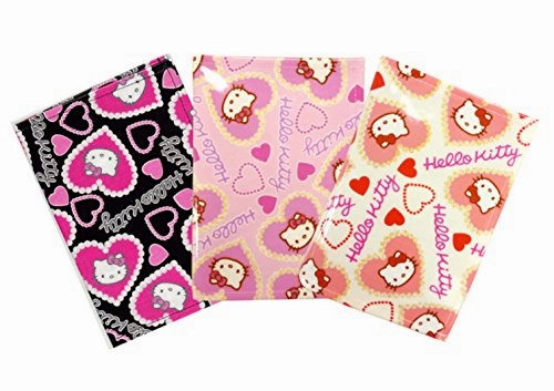 Hello Kitty Passport Cover Rem Heart (Black)