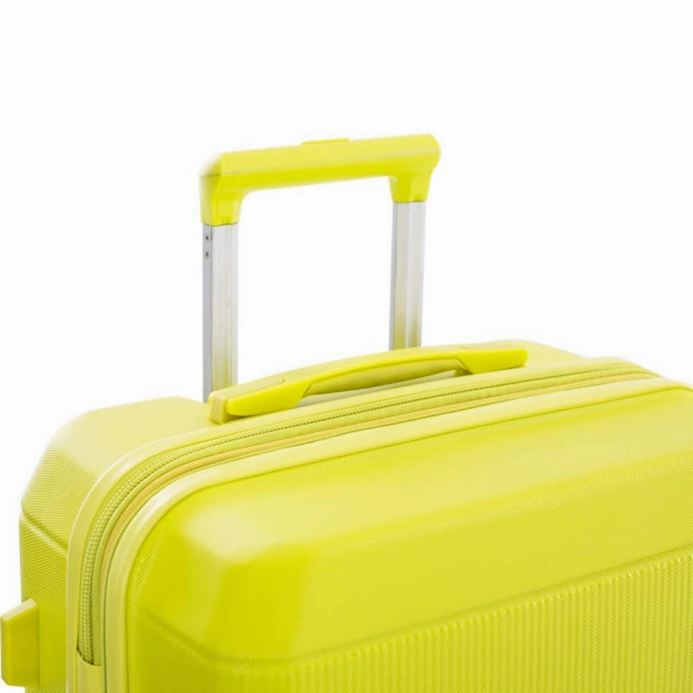 Heys America Neo 30" 4-Wheel Large Luggage