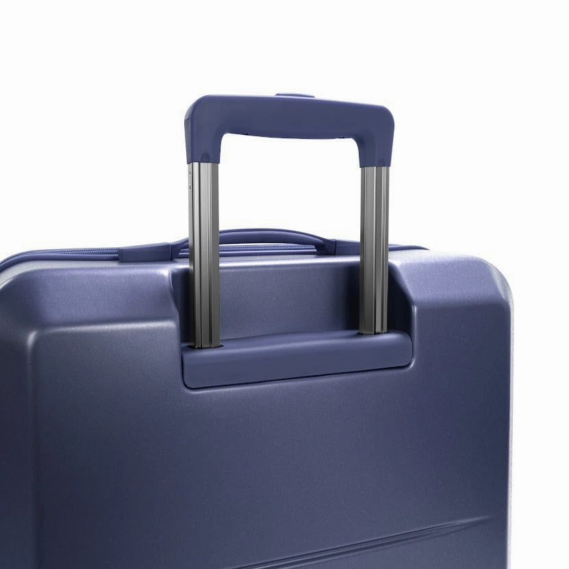 Heys EZ Fashion 21" Carry-On Luggage